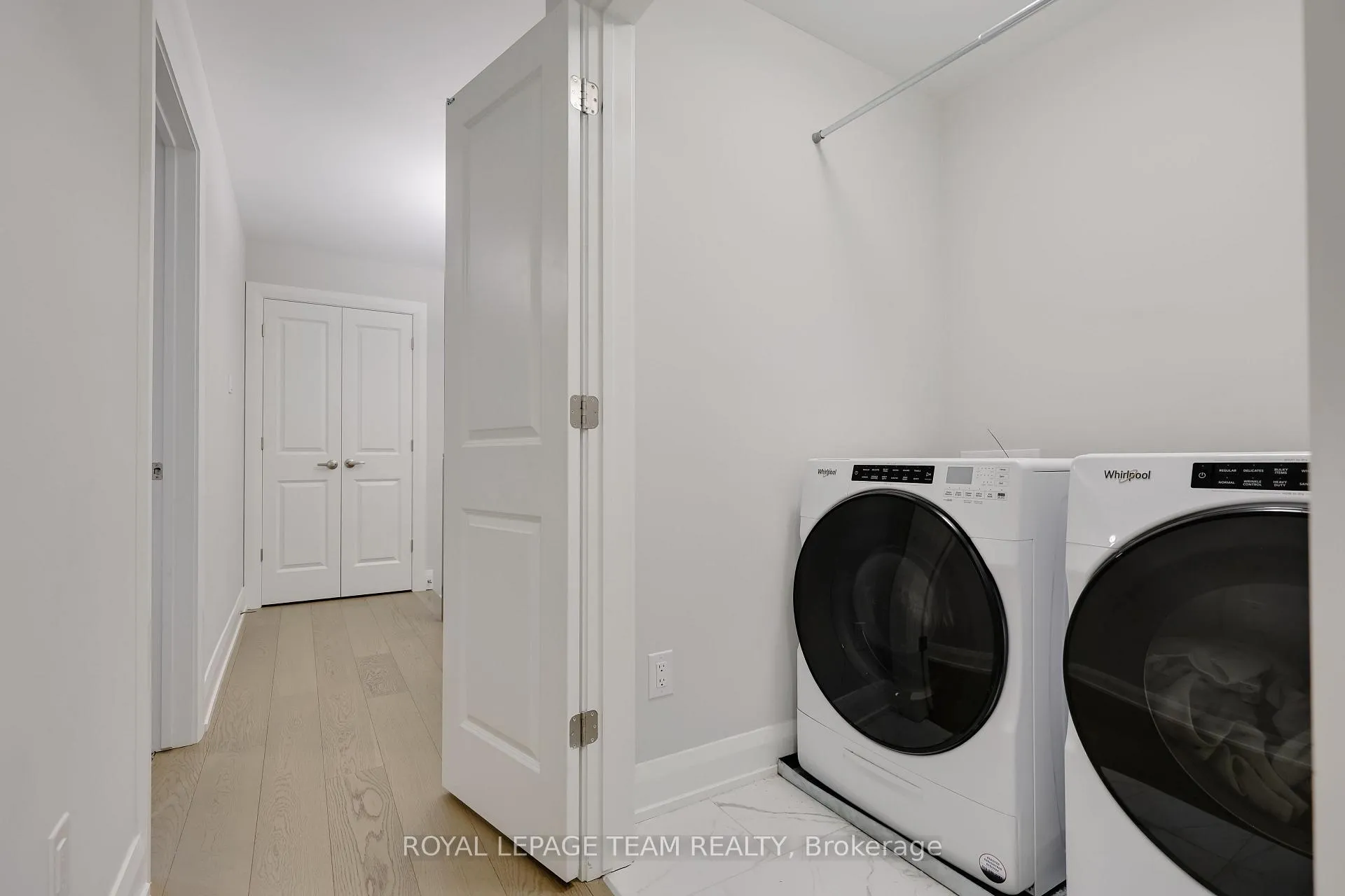 Photo 42 of 724 Ploughman Place, Ottawa, Stittsville (South) — HOMEH