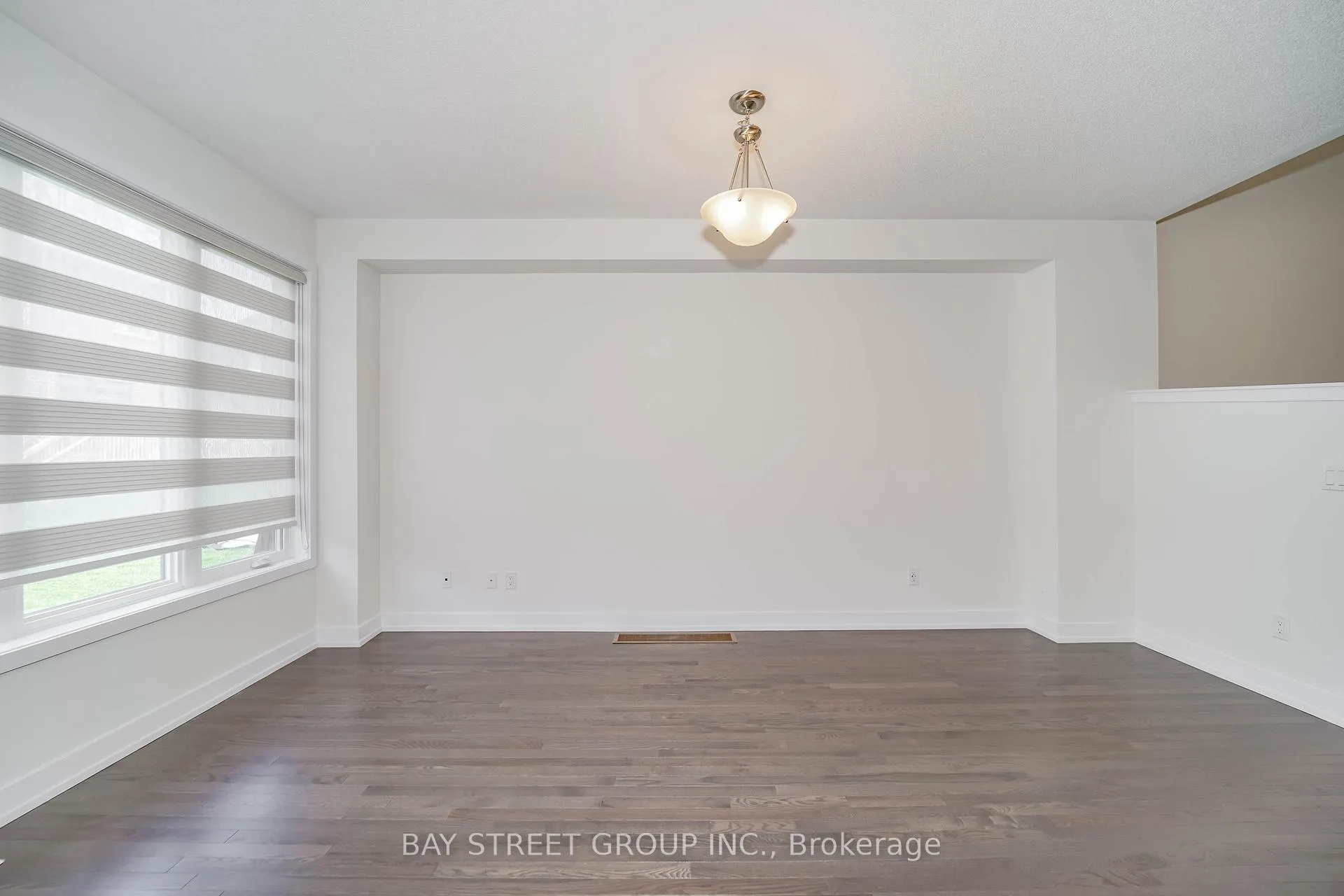 Photo 13 of 1109 Thompson Drive, Oshawa, Kedron — HOMEH