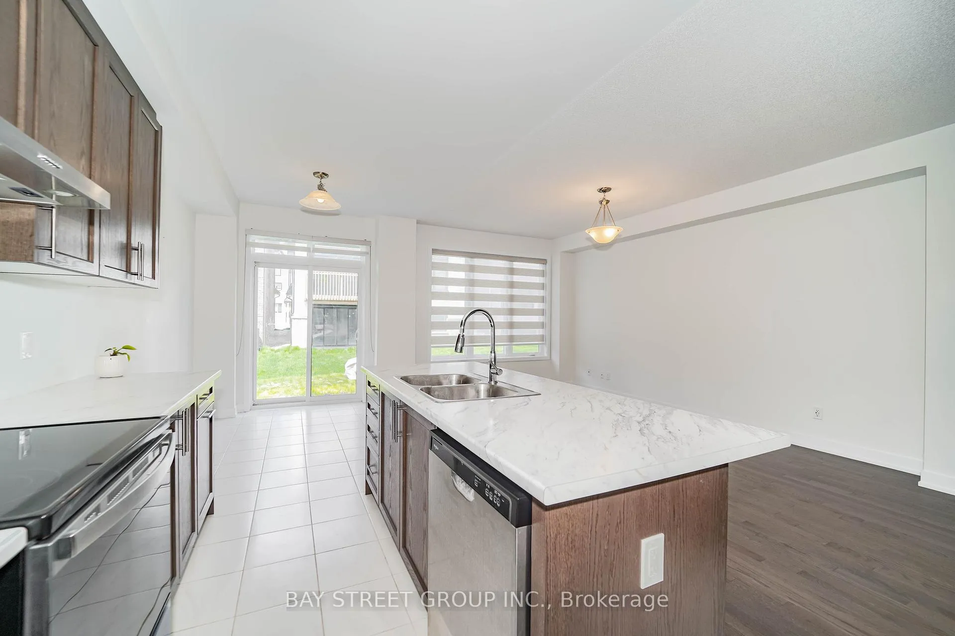 Photo 19 of 1109 Thompson Drive, Oshawa, Kedron — HOMEH