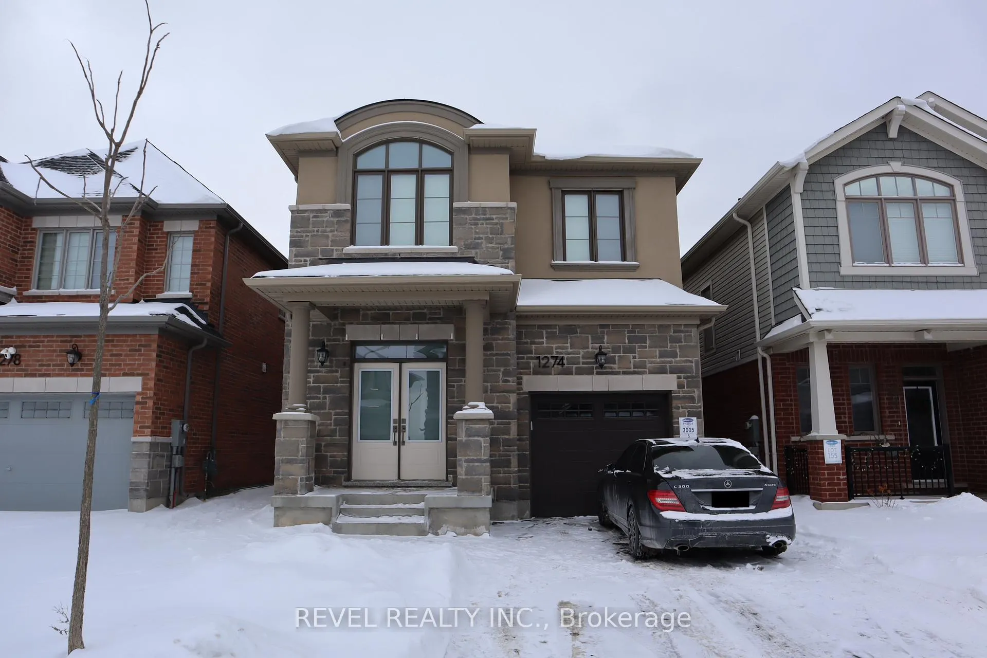 Photo 1 of 1274 Sweetfern Crescent, Milton, Cobban — HOMEH