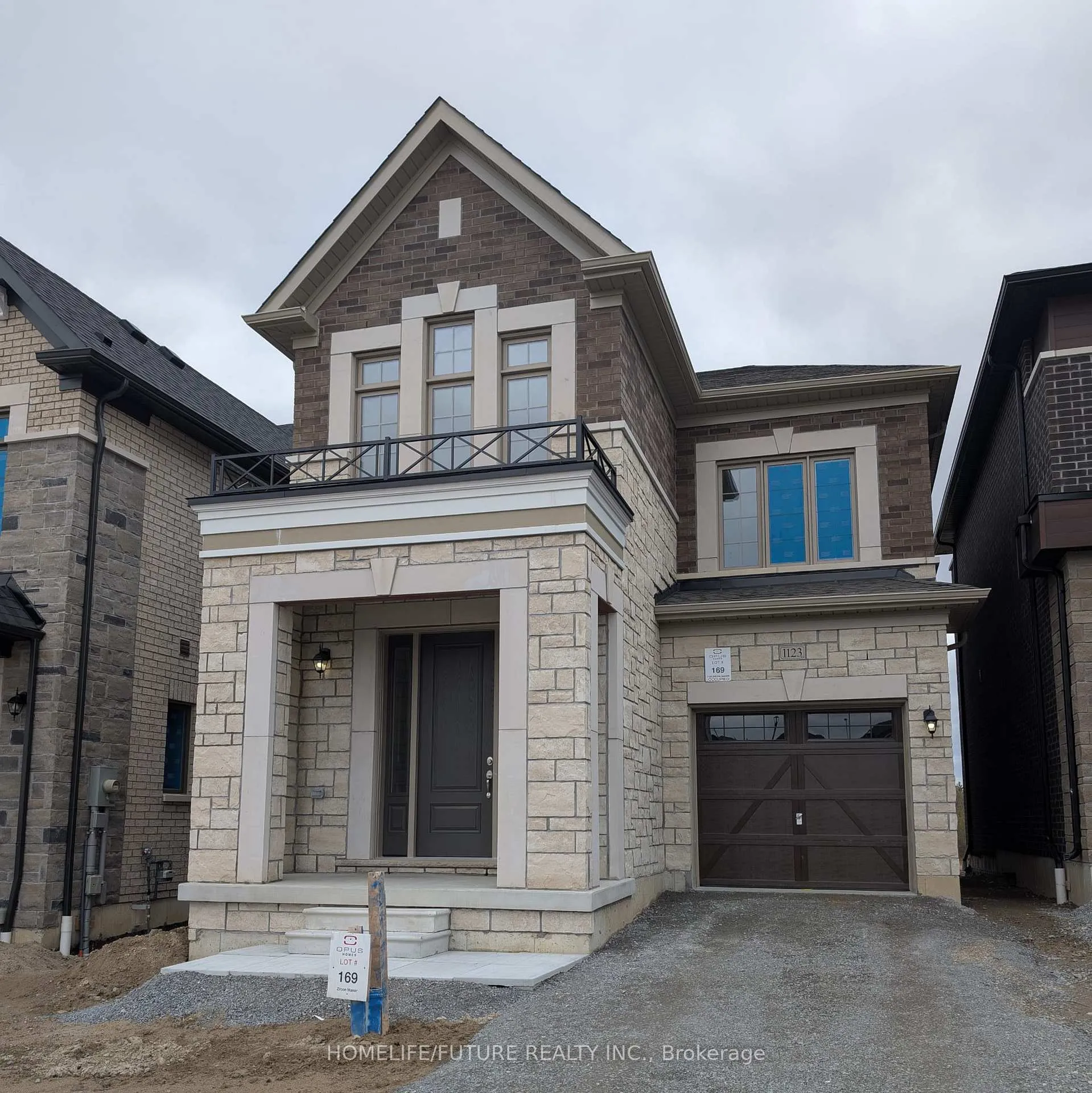 Photo 1 of 1123 Zircon Manor, Pickering, Rural Pickering — HOMEH