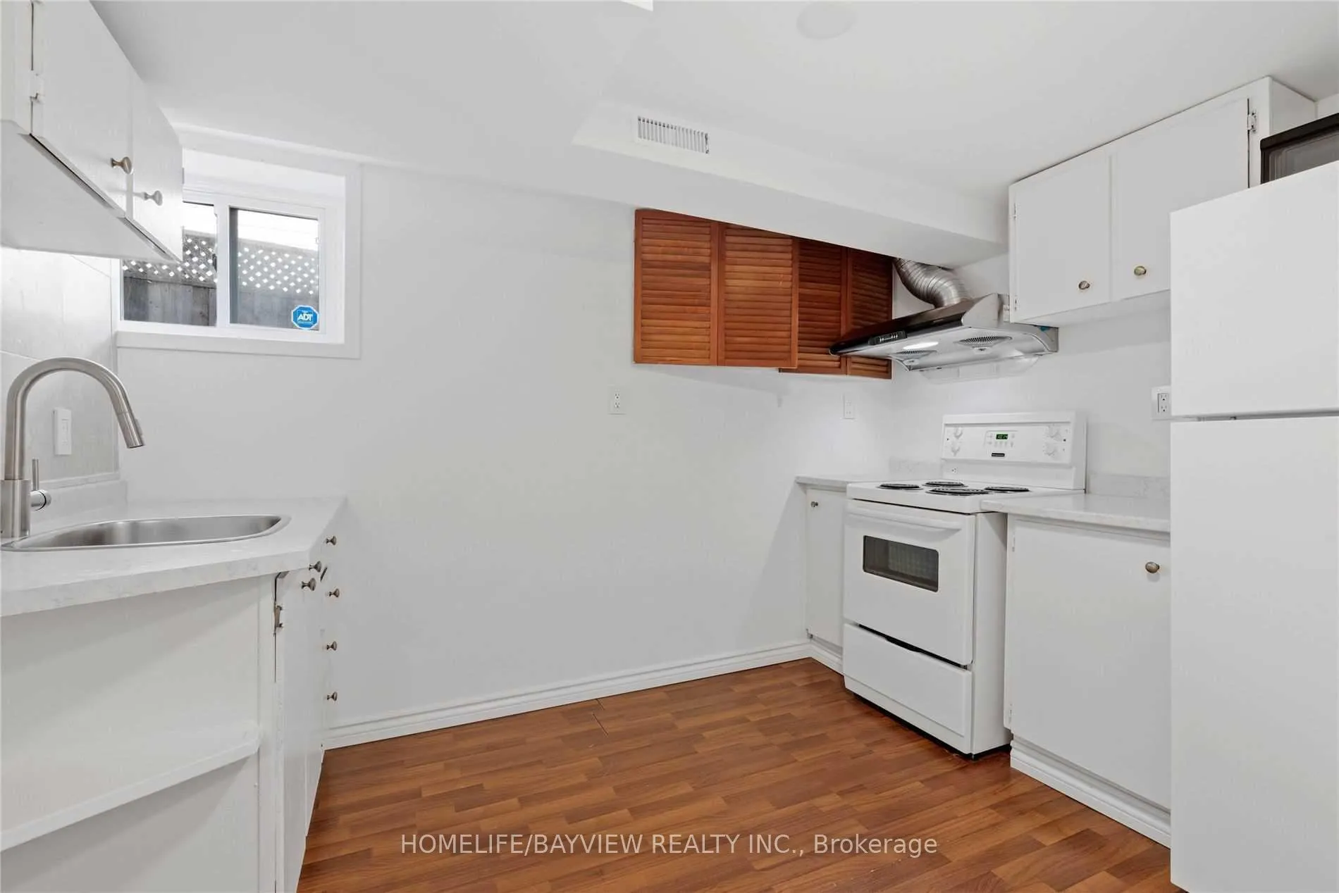 Photo 5 of Unit Lower, 714 Grandview Drive, Oshawa, Donevan — HOMEH