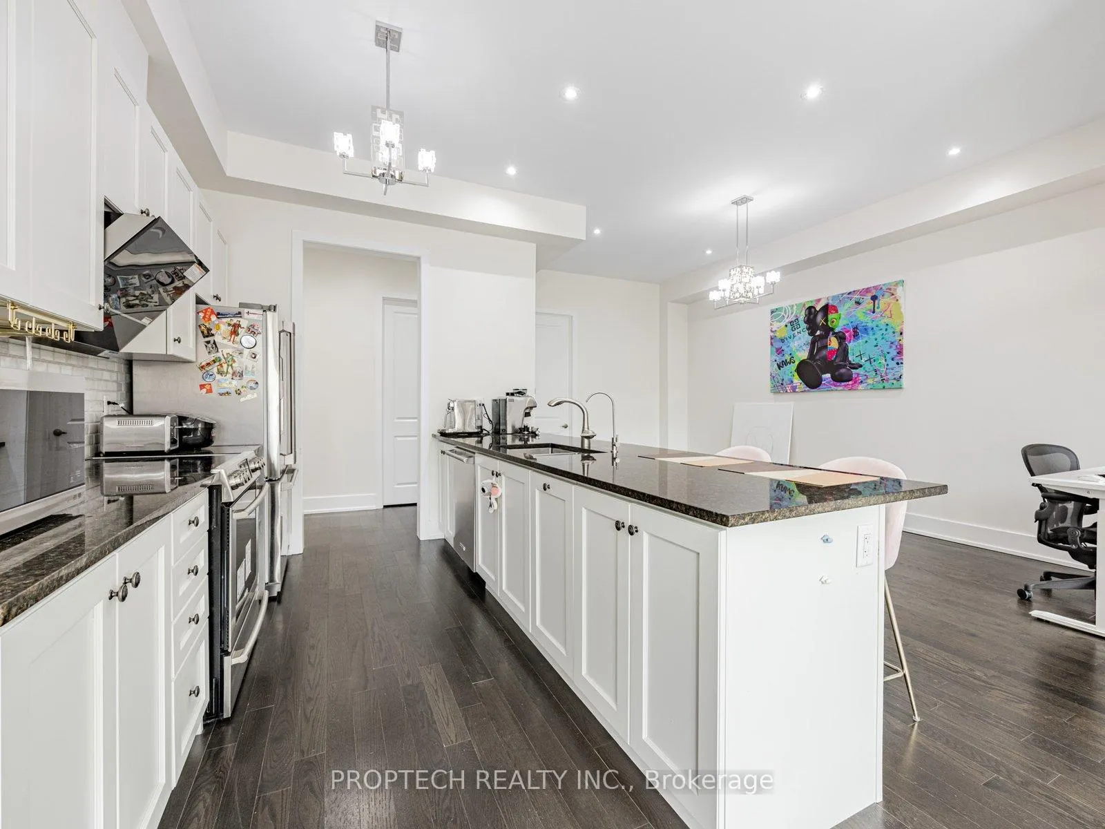 Photo 13 of 45 Thorncrest Drive, Vaughan, Patterson — HOMEH