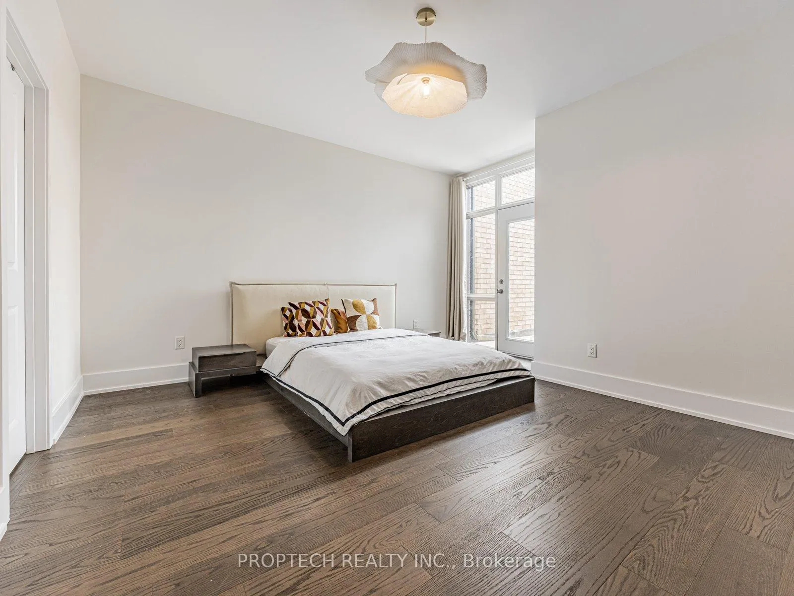 Photo 29 of 45 Thorncrest Drive, Vaughan, Patterson — HOMEH