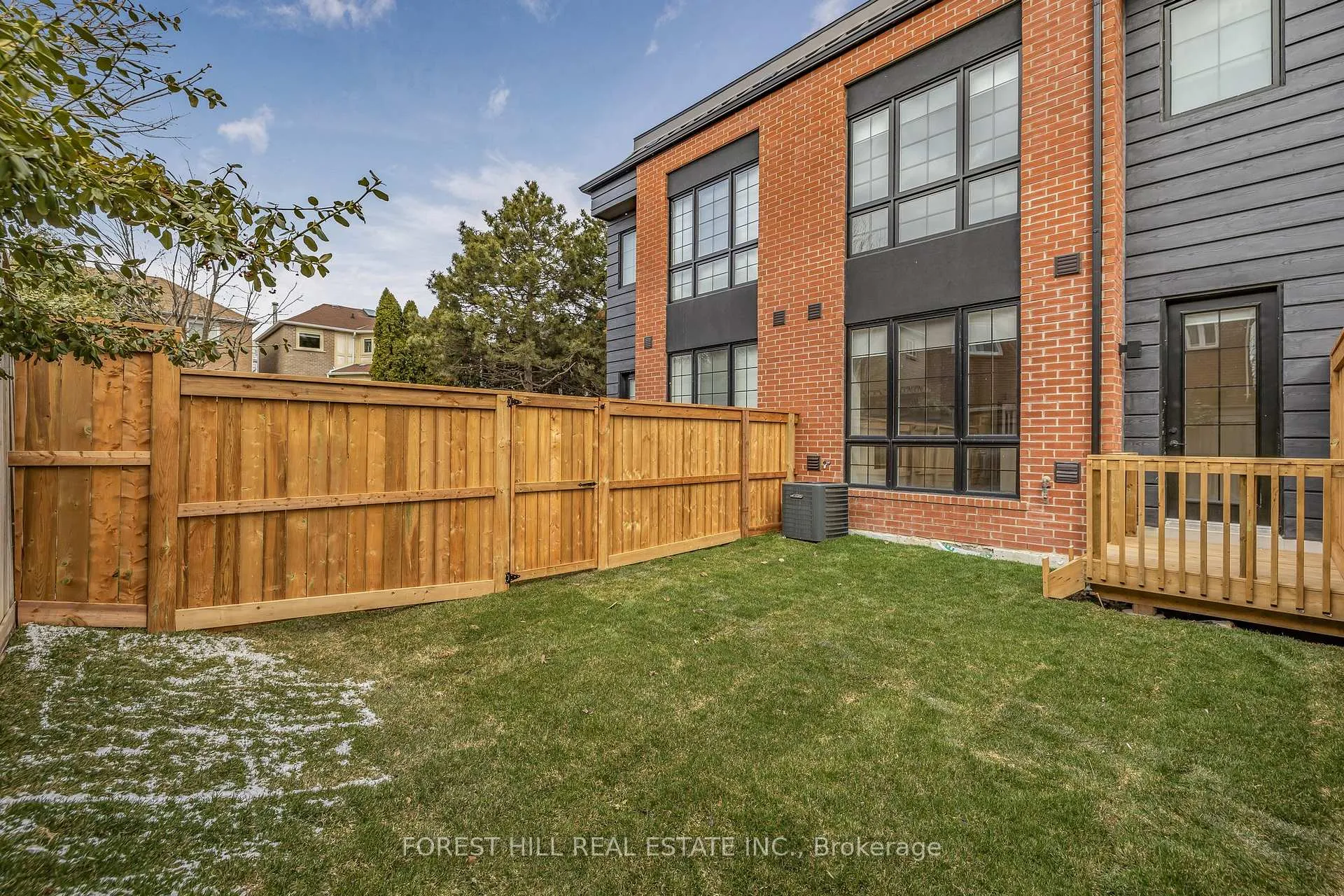 Photo 37 of 71 Alton Crescent, Vaughan, Uplands — HOMEH