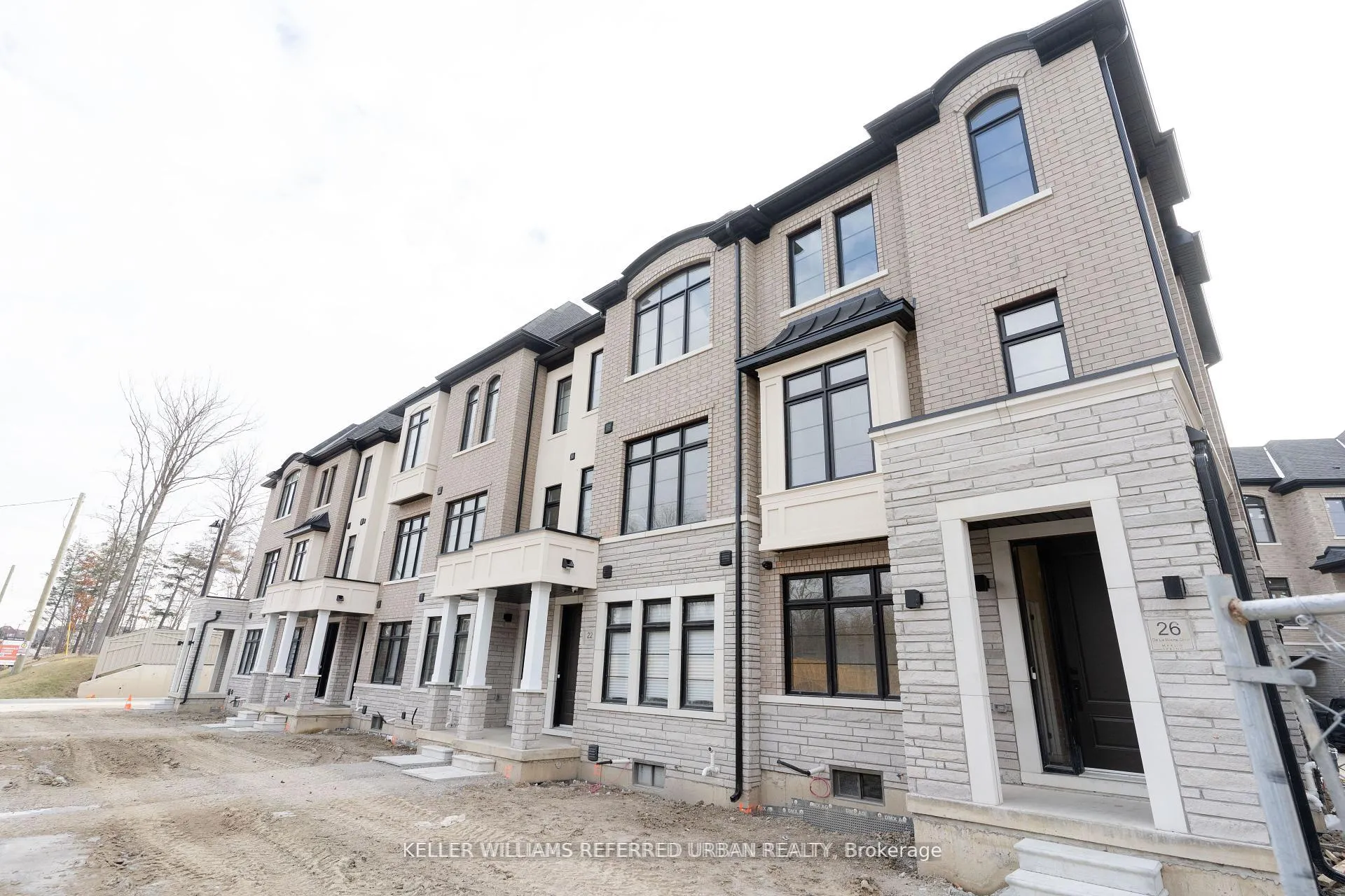 Photo 8 of 26 De La Roche Drive, Vaughan, Vellore Village — HOMEH