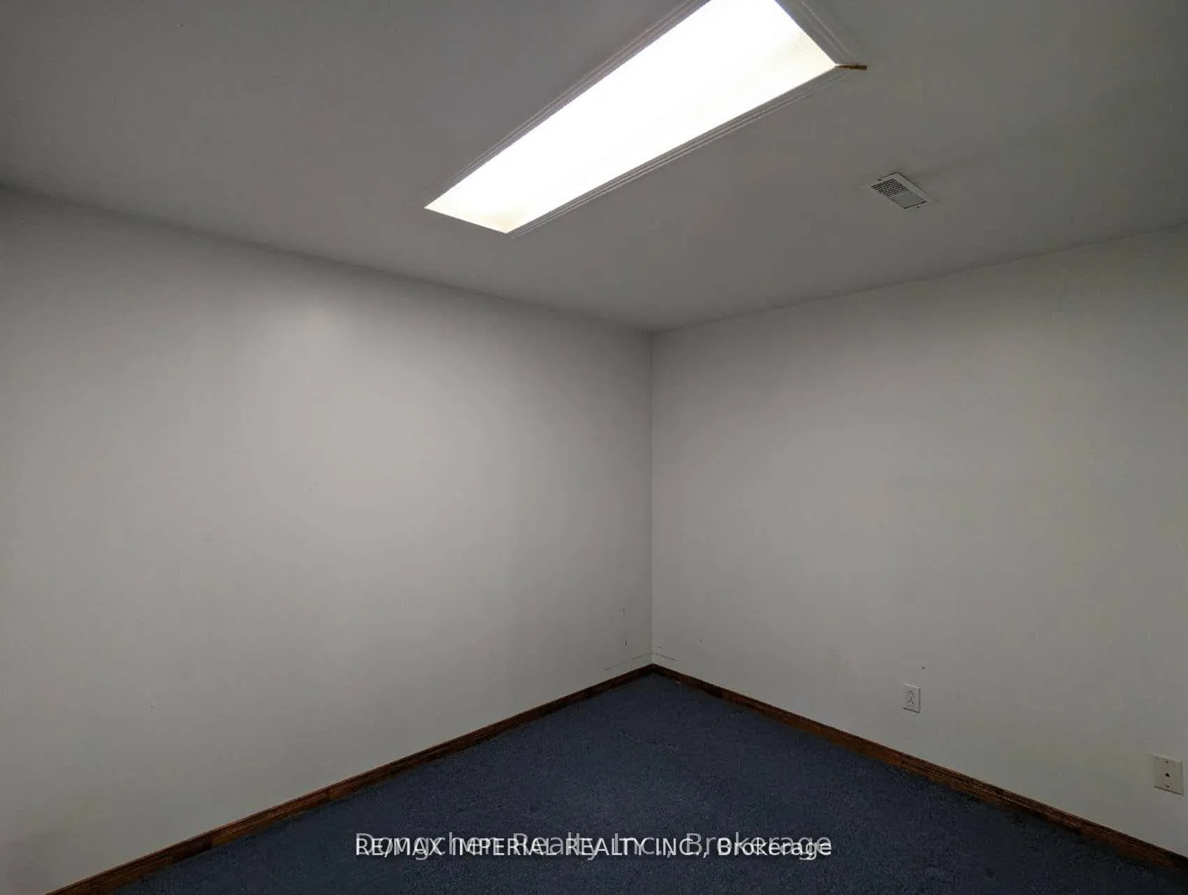 Photo 24 of 145 Risebrough Circuit, Markham, Milliken Mills West — HOMEH