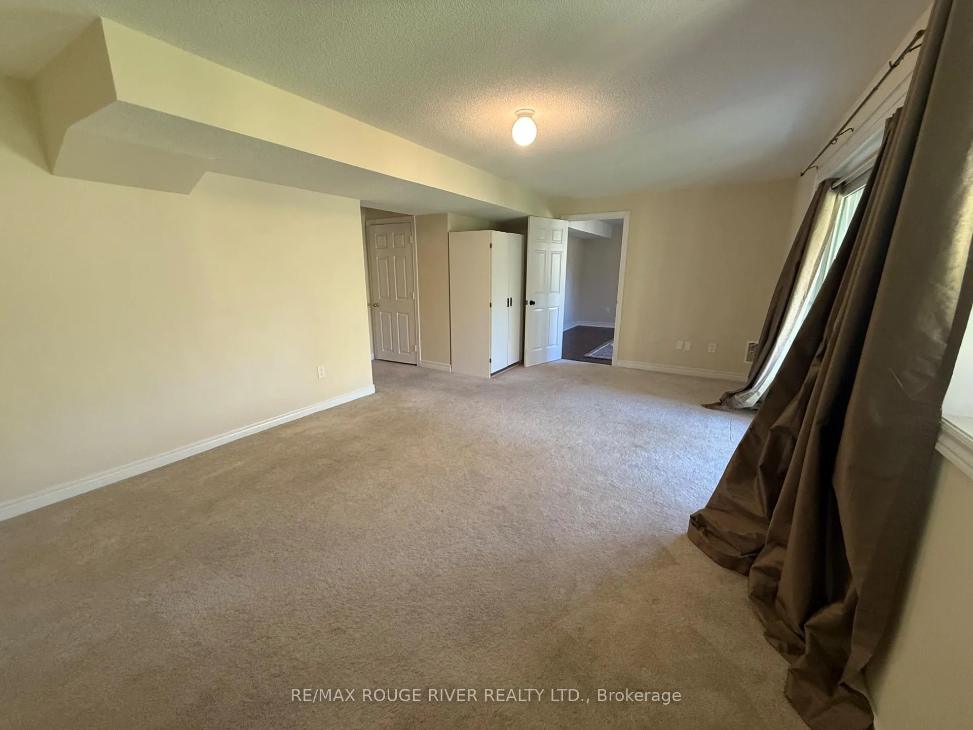 Photo 2 of Unit BSMT, 140 Rushworth Drive, Ajax, Northeast Ajax — HOMEH