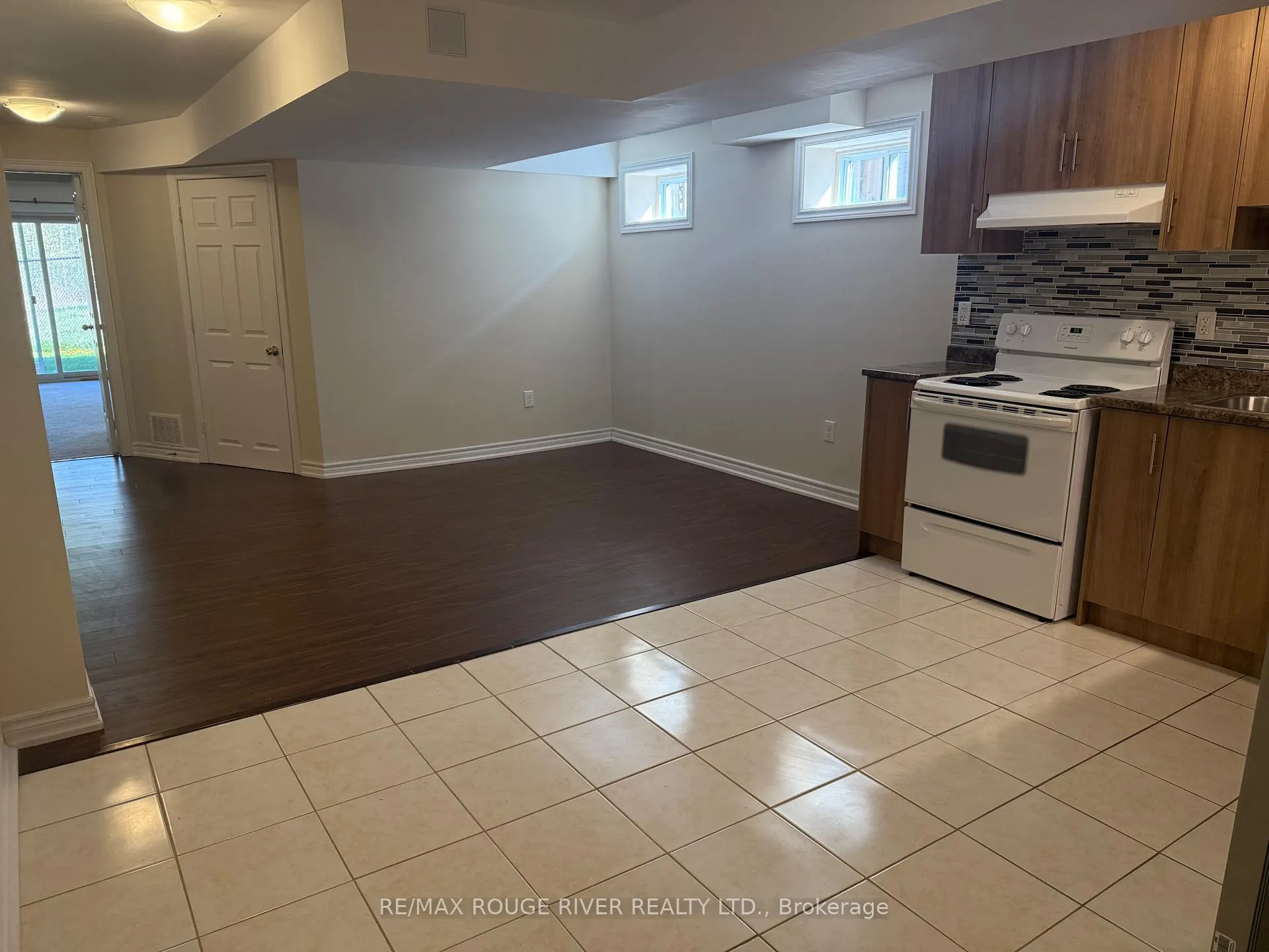 Photo 4 of Unit BSMT, 140 Rushworth Drive, Ajax, Northeast Ajax — HOMEH