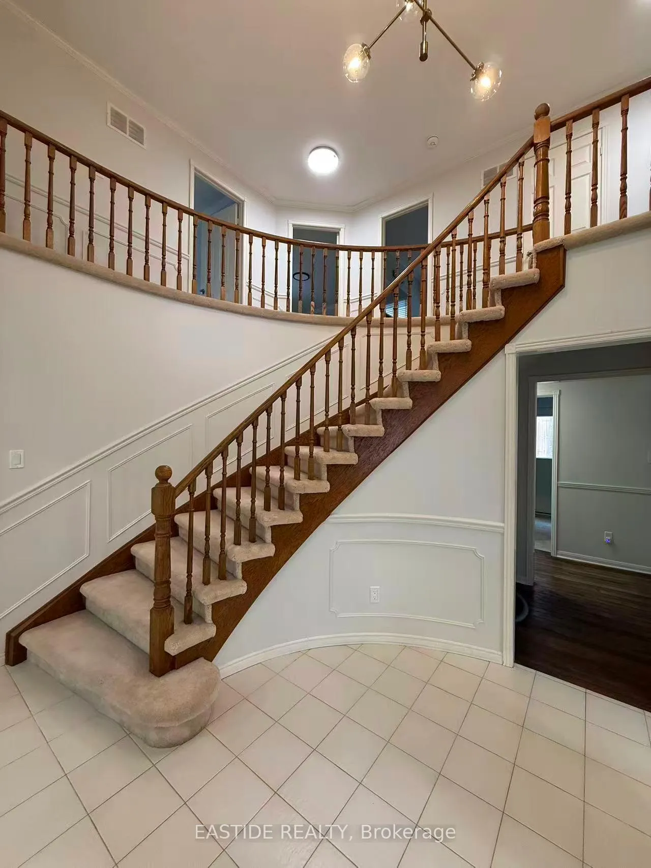 Photo 13 of 23 Briarwood Road, Markham, Unionville — HOMEH