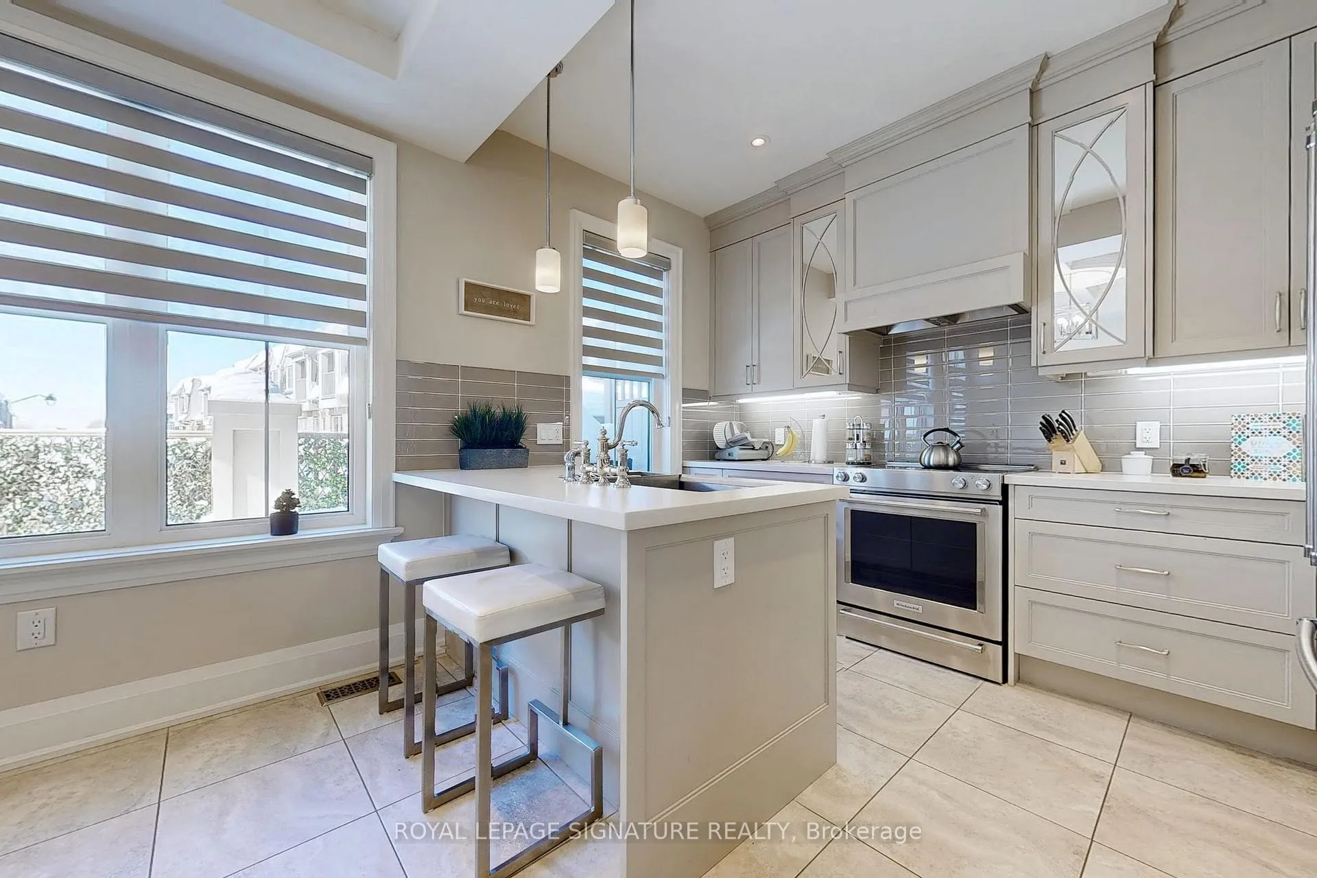 Photo 8 of 9966 Keele Street, Vaughan, Maple — HOMEH