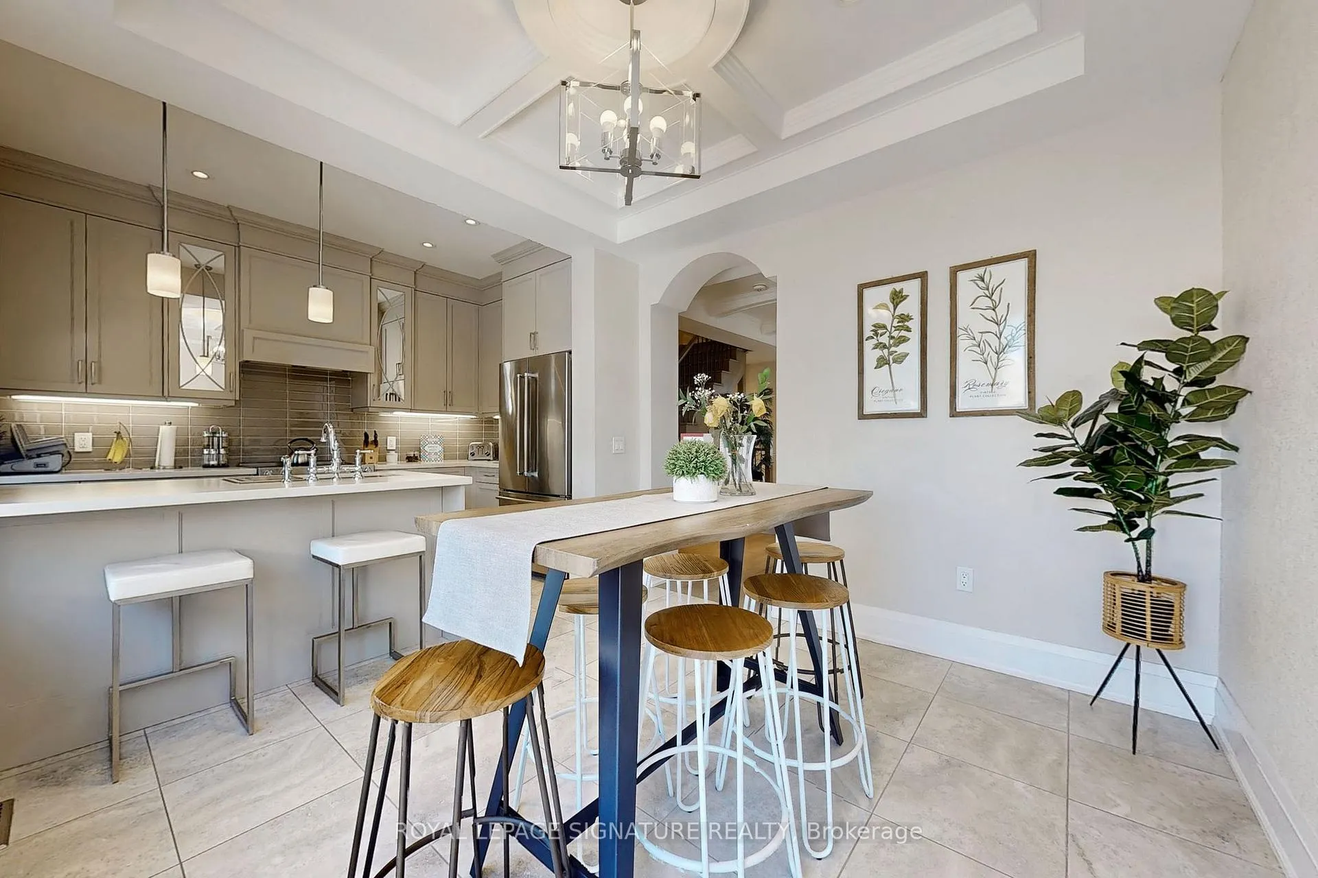 Photo 12 of 9966 Keele Street, Vaughan, Maple — HOMEH