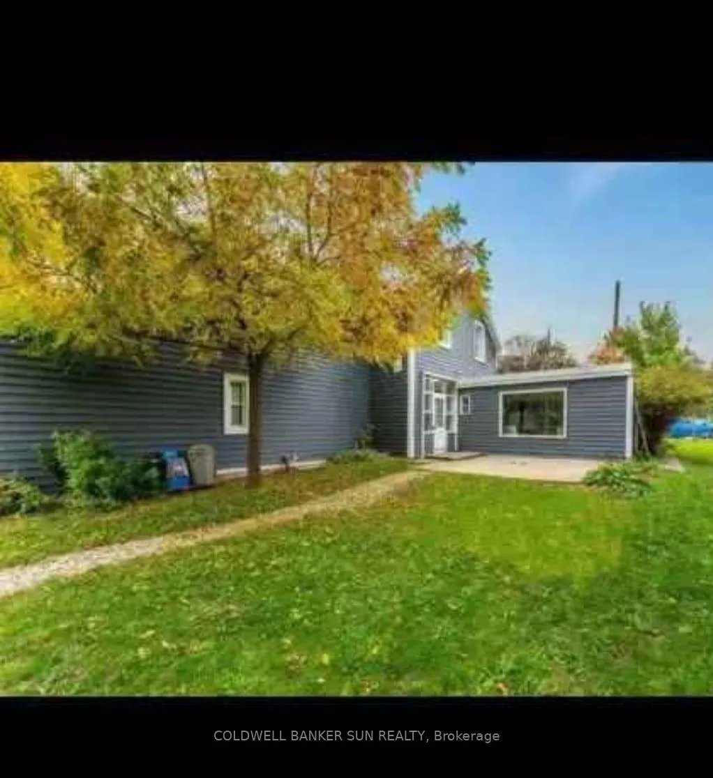 Photo 3 of 73 Wellington Street, Barrie, Queen's Park — HOMEH