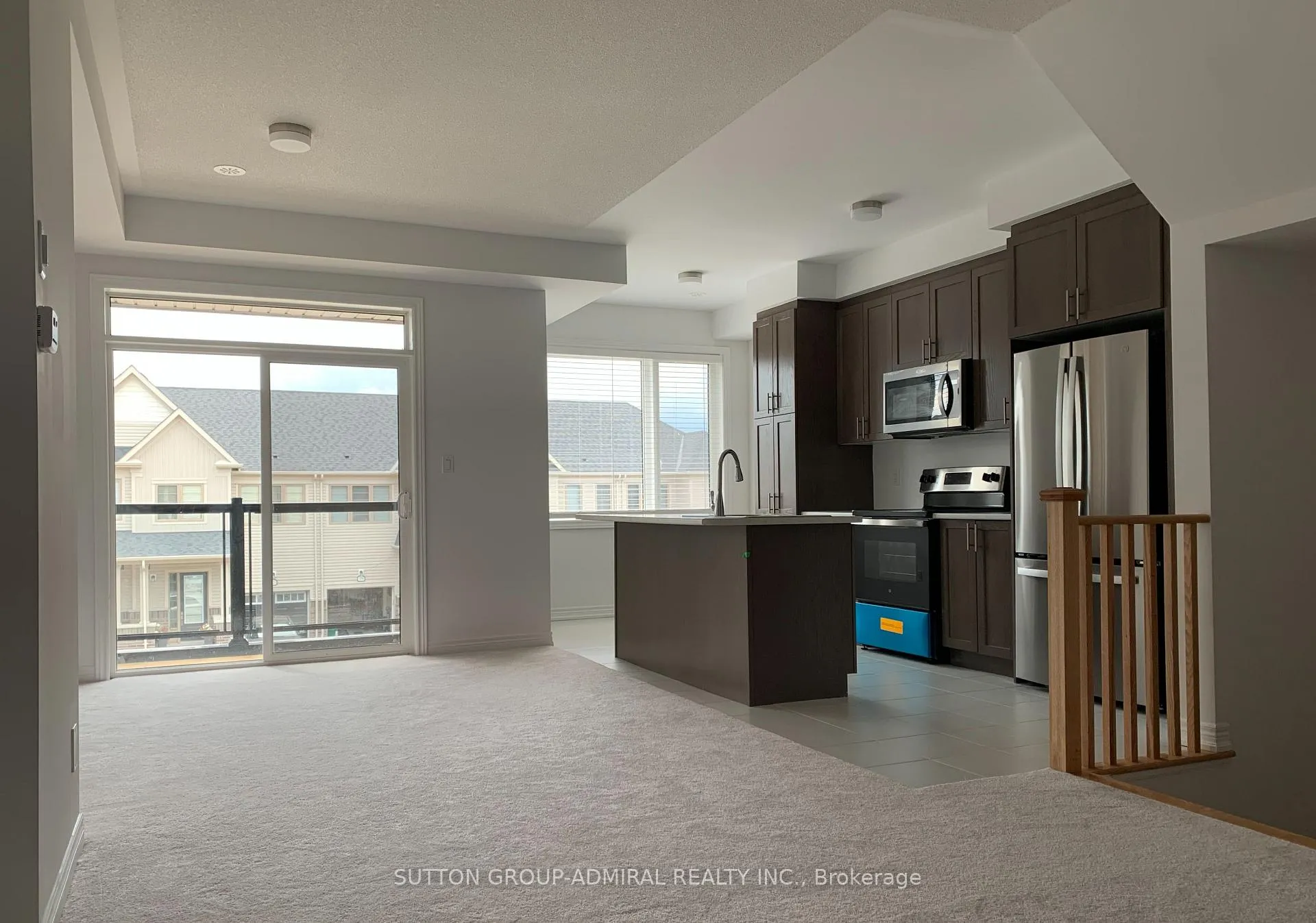 Photo 7 of 2023 Cameron Lott Crescent, Oshawa, Kedron — HOMEH