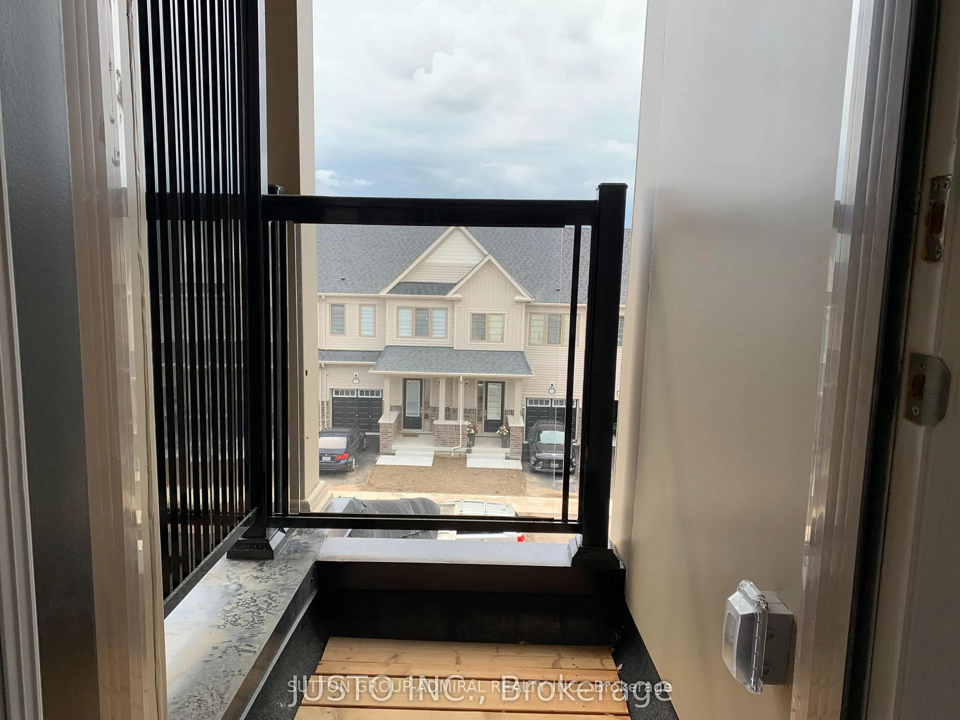 Photo 17 of 2023 Cameron Lott Crescent, Oshawa, Kedron — HOMEH