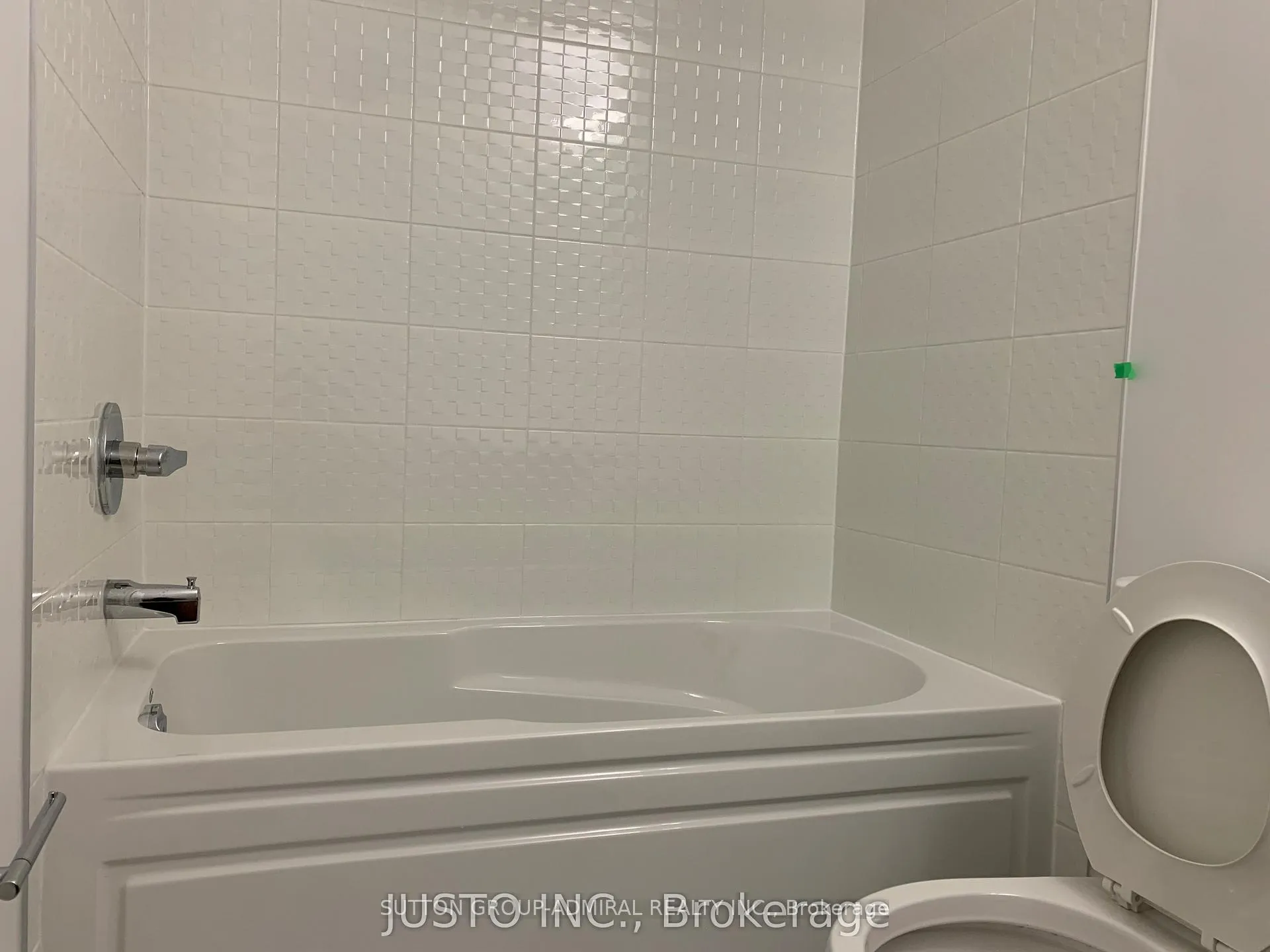 Photo 19 of 2023 Cameron Lott Crescent, Oshawa, Kedron — HOMEH