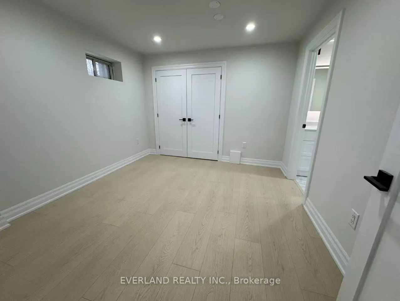 Photo 5 of Unit Bst, 116 Redondo Drive, Vaughan, Beverley Glen — HOMEH