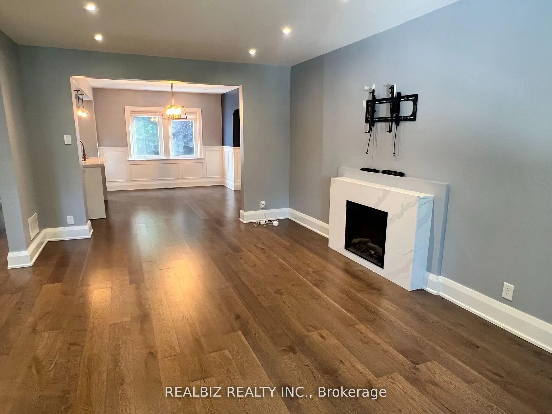 Photo 18 of 169 Chaplin Crescent, Toronto, Forest Hill South — HOMEH