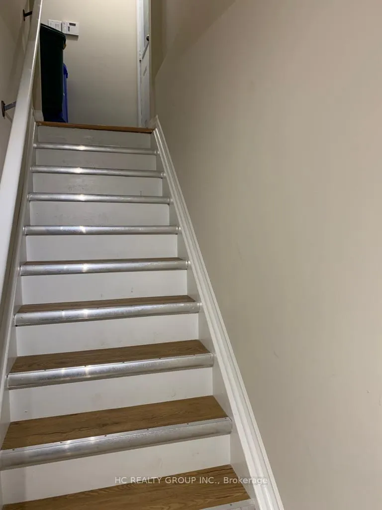 Photo 2 of Unit Bsmt, 57 Jackson Eli Way, Markham, Cedarwood — HOMEH