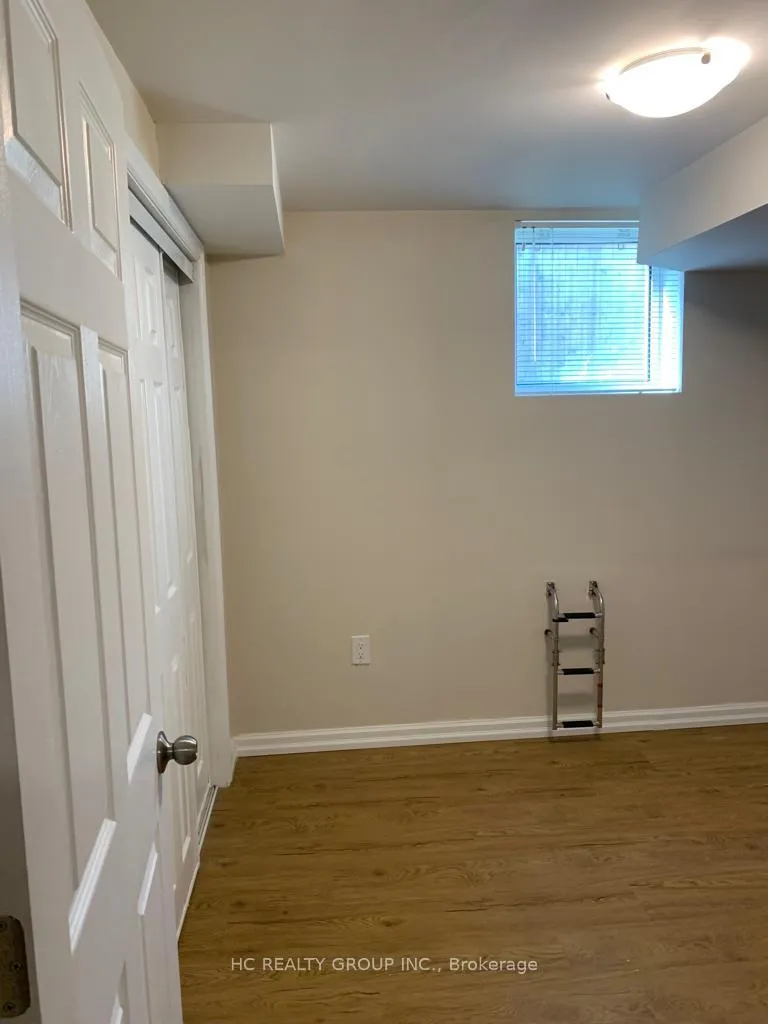 Photo 4 of Unit Bsmt, 57 Jackson Eli Way, Markham, Cedarwood — HOMEH