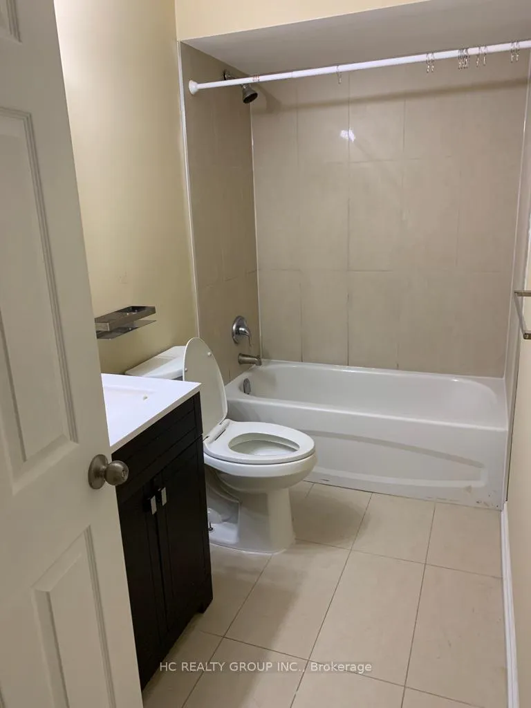 Photo 11 of Unit Bsmt, 57 Jackson Eli Way, Markham, Cedarwood — HOMEH