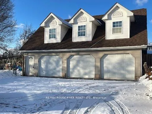 Front of 319 Dover Court