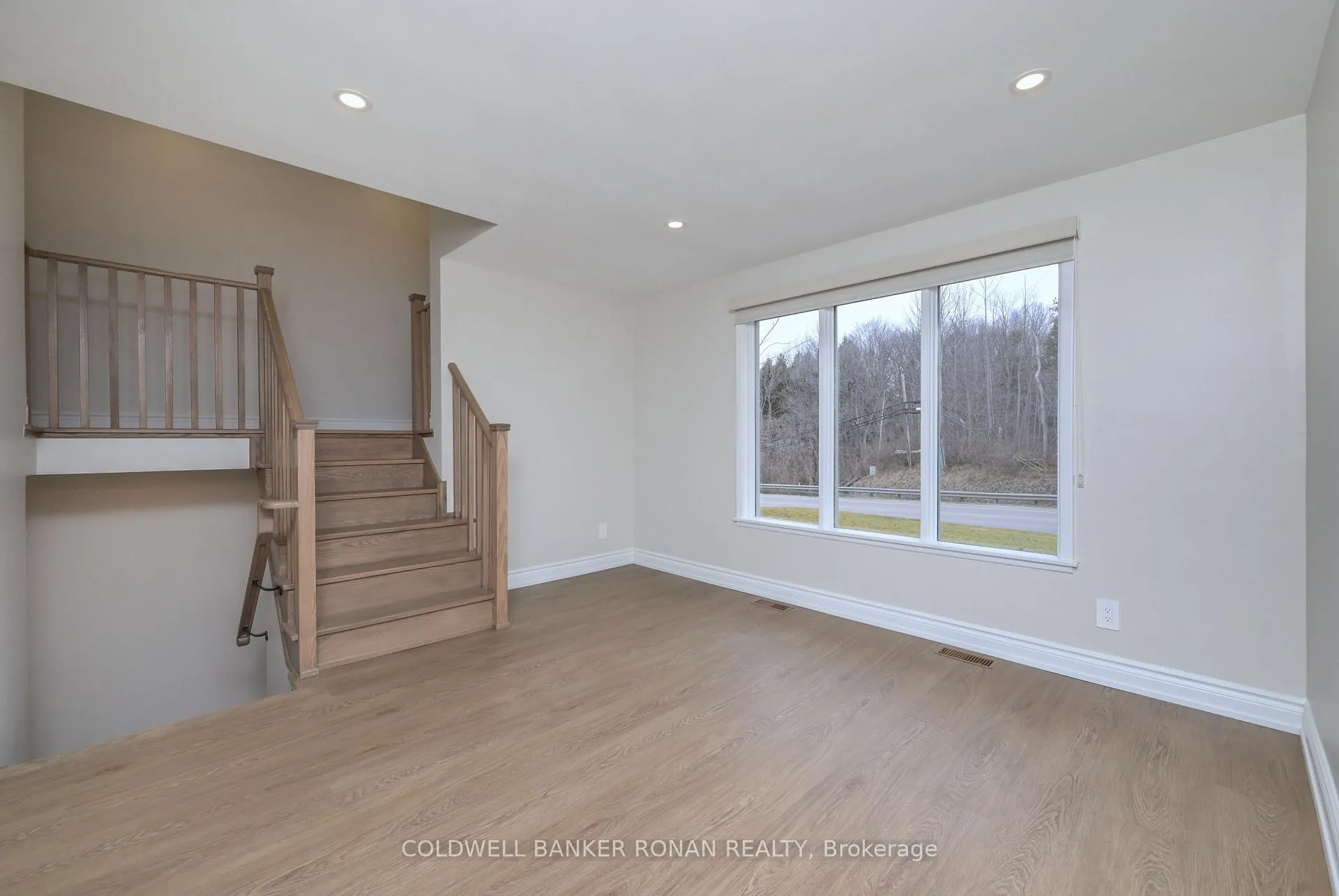 Photo 4 of Unit A, 6037 Highway 89, New Tecumseth, Alliston — HOMEH