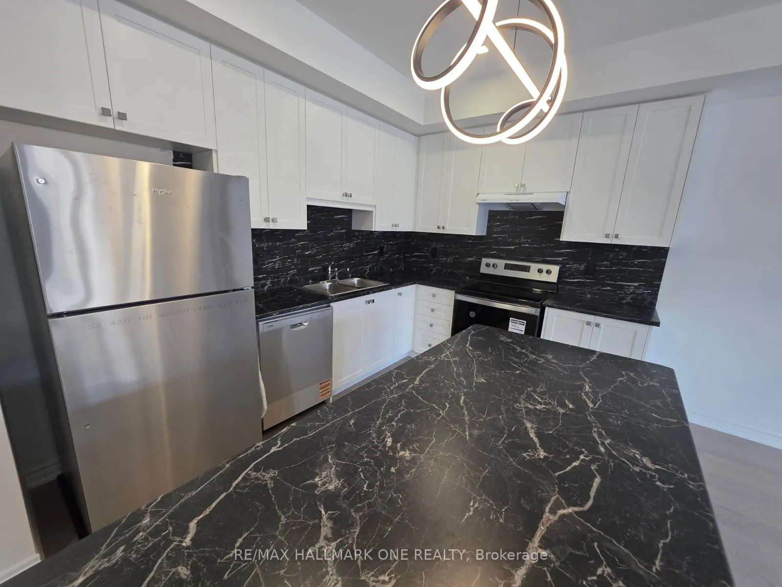 Photo 9 of 2941 Starlight Drive, Pickering, Rural Pickering — HOMEH