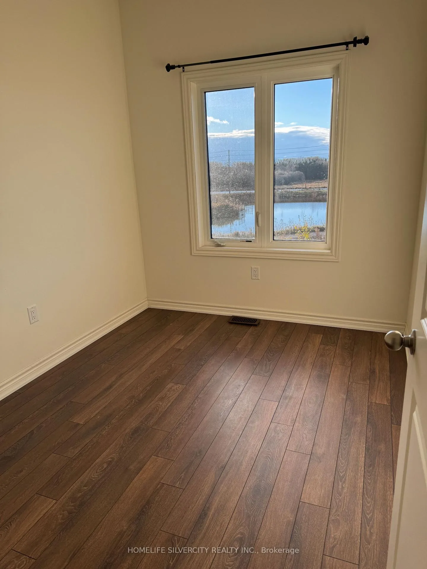 Photo 15 of 1235 Rexton Drive, Oshawa, Kedron — HOMEH
