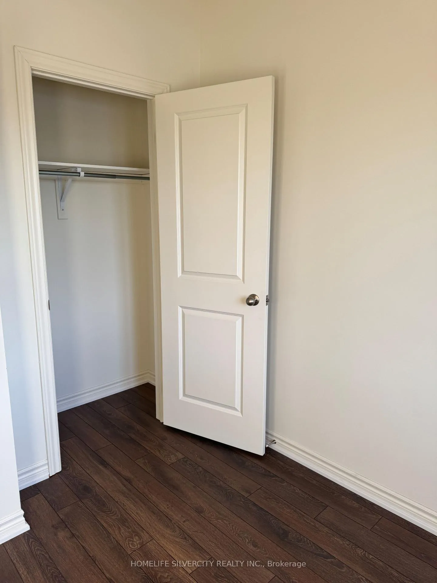 Photo 16 of 1235 Rexton Drive, Oshawa, Kedron — HOMEH