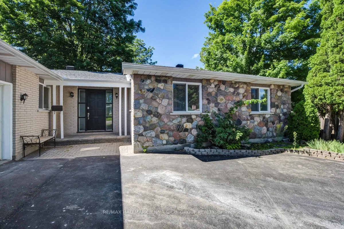 Photo 1 of Unit B, 21 St Remy Drive, Ottawa, Barrhaven - Pheasant Run — HOMEH