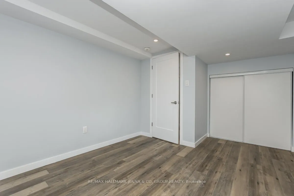 Photo 10 of Unit B, 21 St Remy Drive, Ottawa, Barrhaven - Pheasant Run — HOMEH