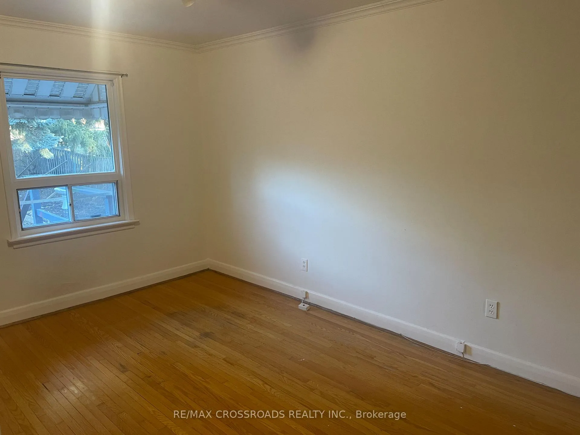 Photo 4 of 65 Notley Place, Toronto, O'Connor-Parkview — HOMEH