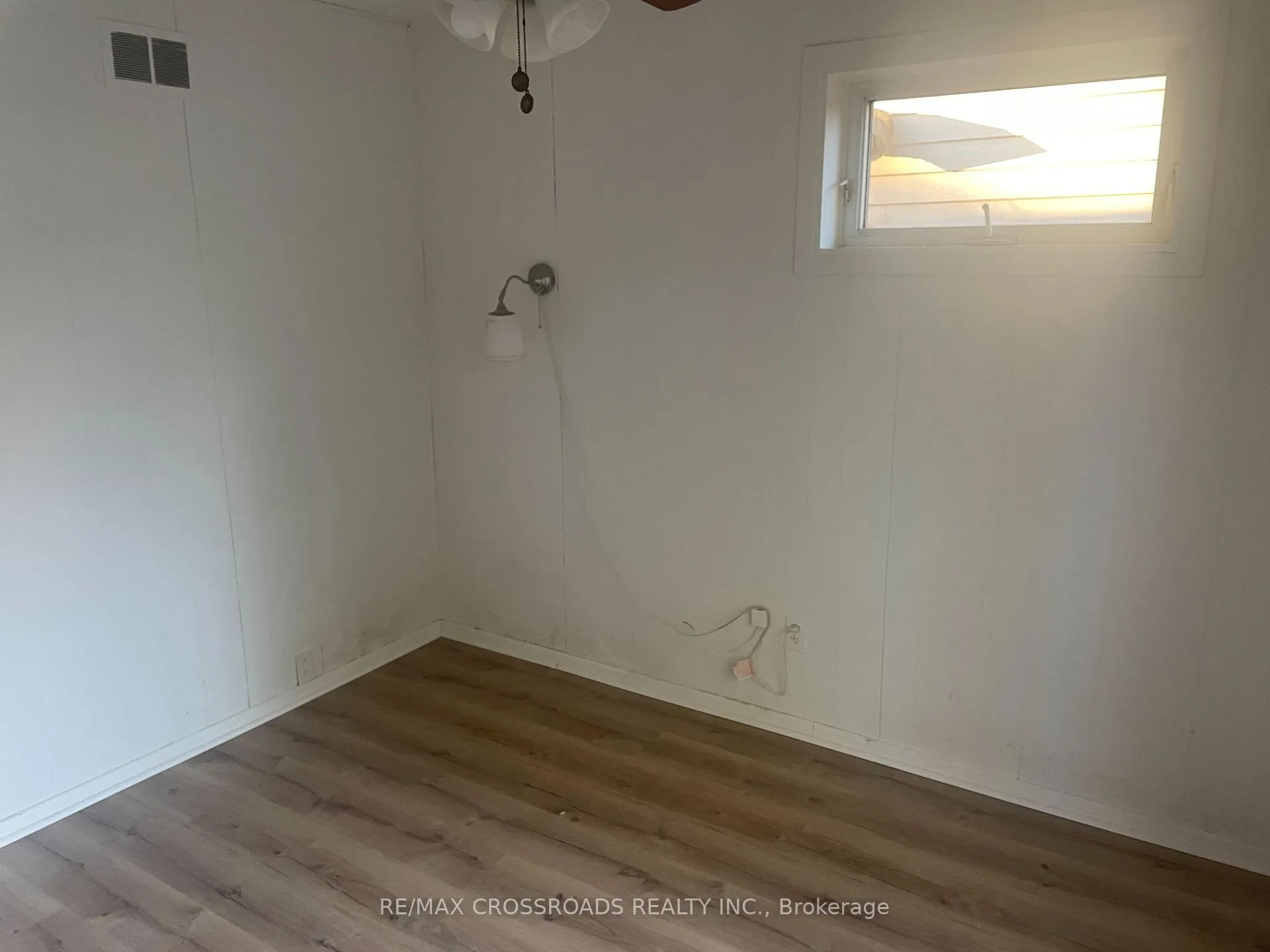 Photo 10 of 65 Notley Place, Toronto, O'Connor-Parkview — HOMEH