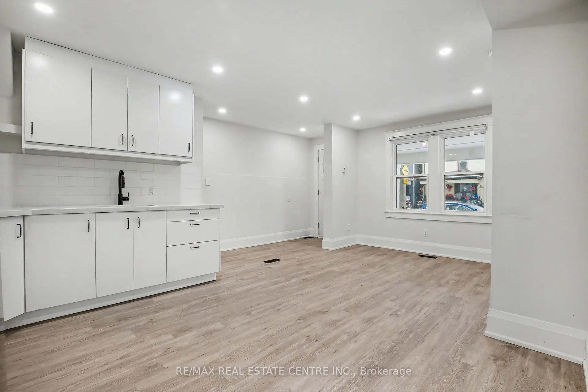 Photo 9 of 33 Dalkeith Avenue, Hamilton, Crown Point — HOMEH