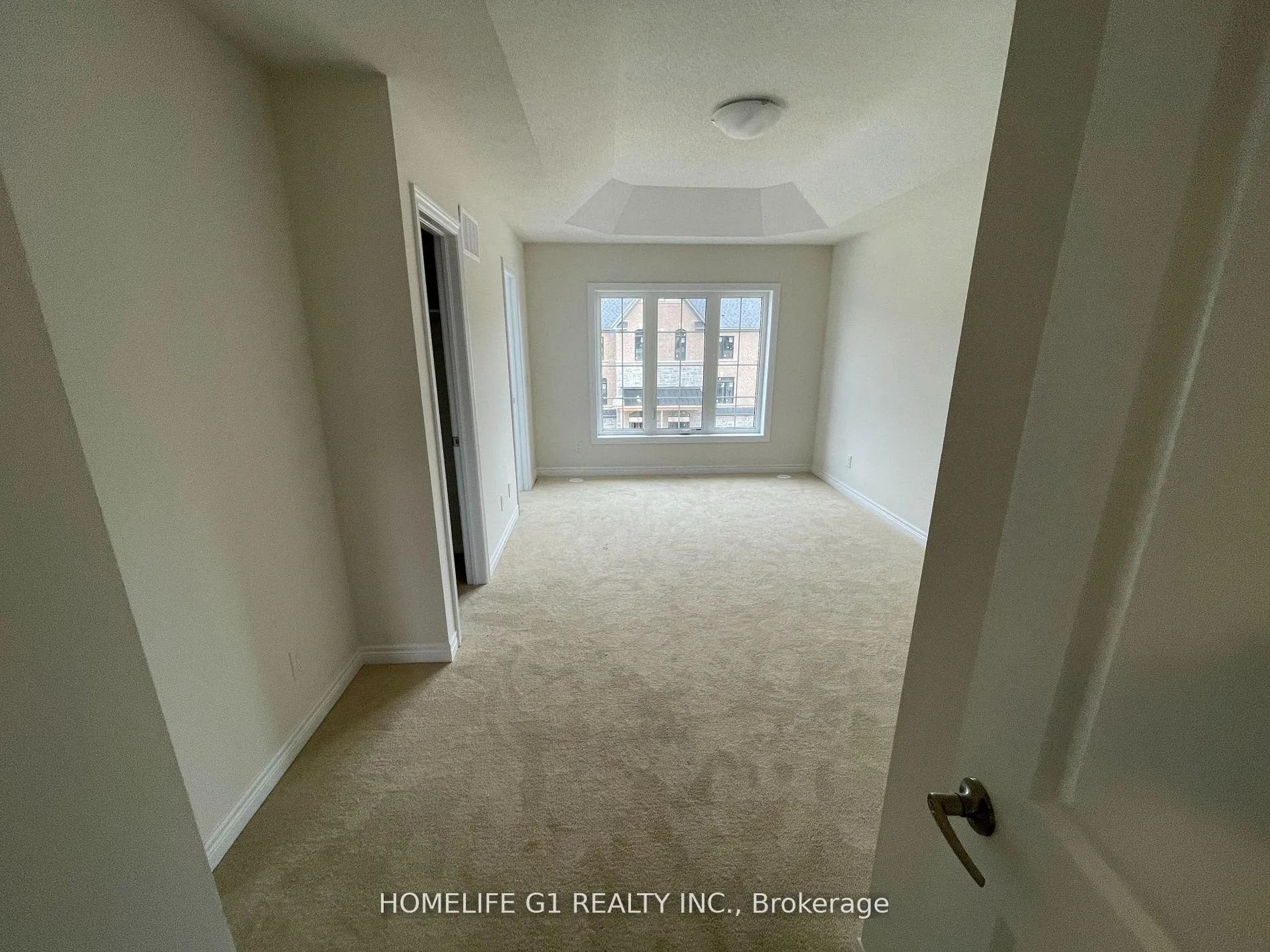 Photo 5 of 16 Morrison Crescent, Whitby, Rural Whitby — HOMEH