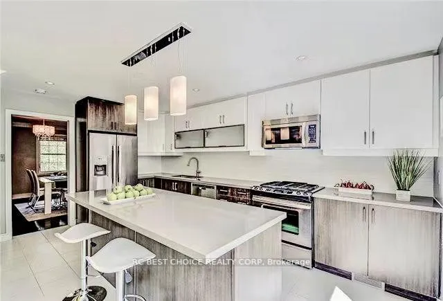 Photo 5 of BSMT-29 Mill Street, Vaughan, Uplands — HOMEH