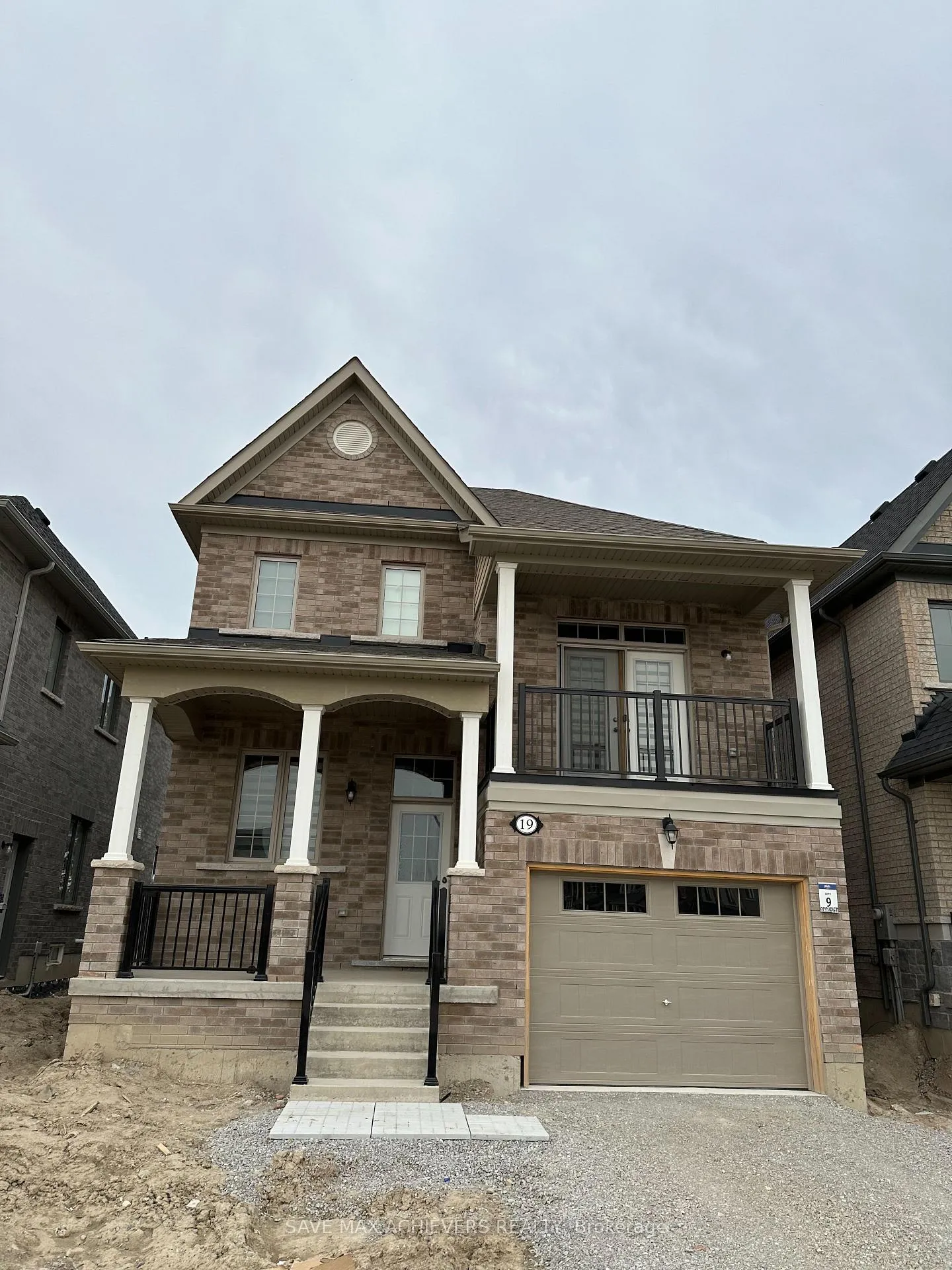 Front of 19 Lawrence D. Pridham Avenue