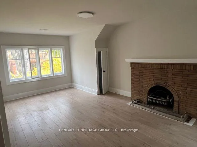 Photo 7 of 6 Cortleigh Crescent, Toronto, Bedford Park-Nortown — HOMEH