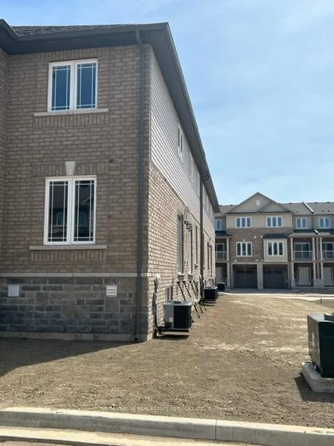 Photo 2 of 7 Oceanus Avenue, Hamilton, Hannon — HOMEH