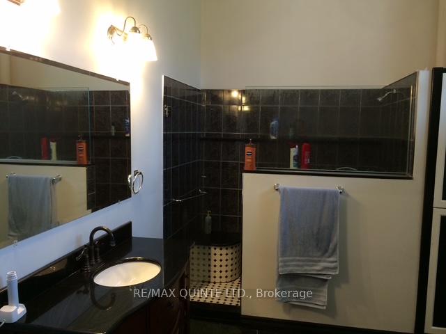 Photo 12 of 25 Manley Drive, Belleville, Belleville Ward — HOMEH