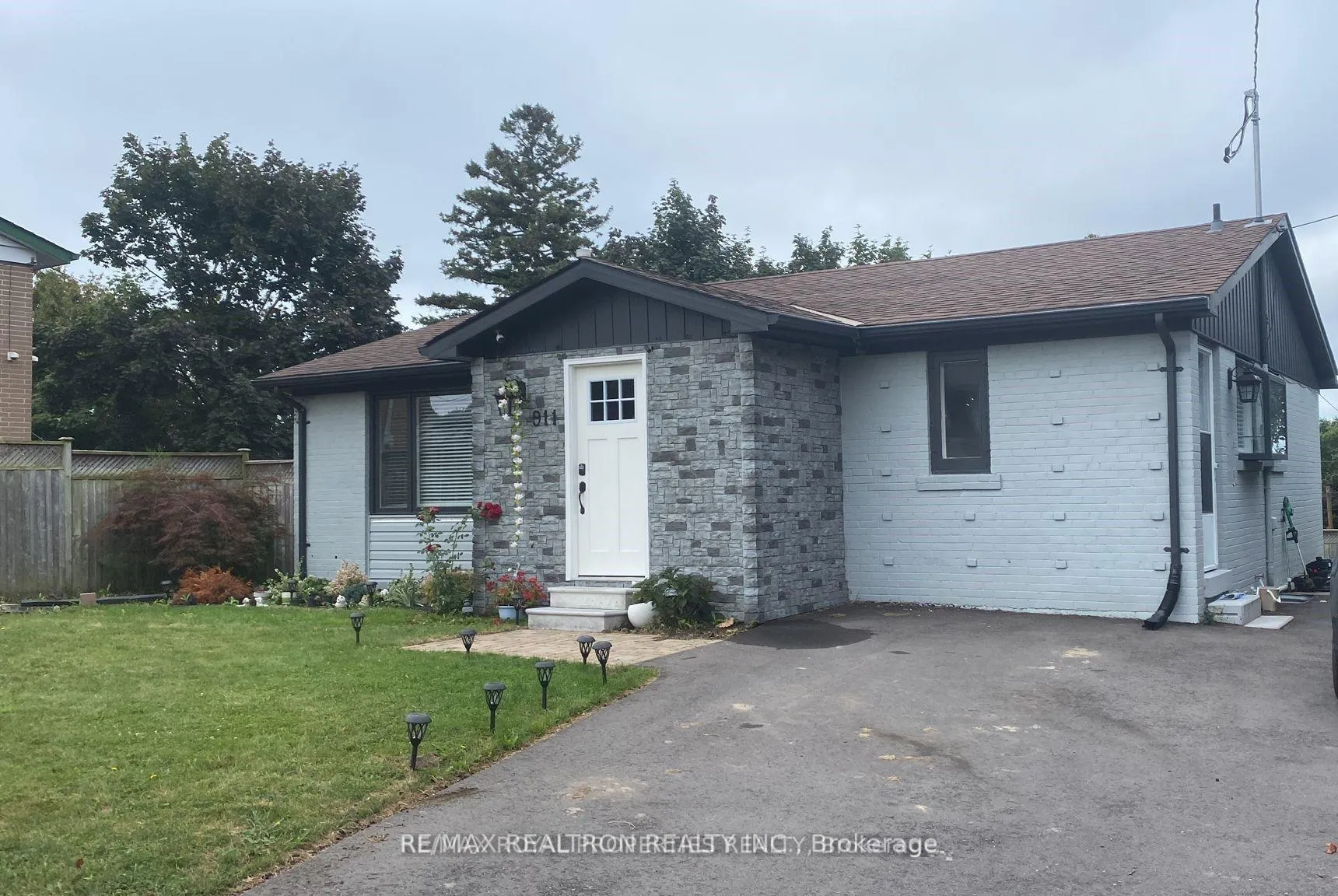 Photo 1 of Unit BSMT, 911 Greenwood Crescent, Whitby, Downtown Whitby — HOMEH