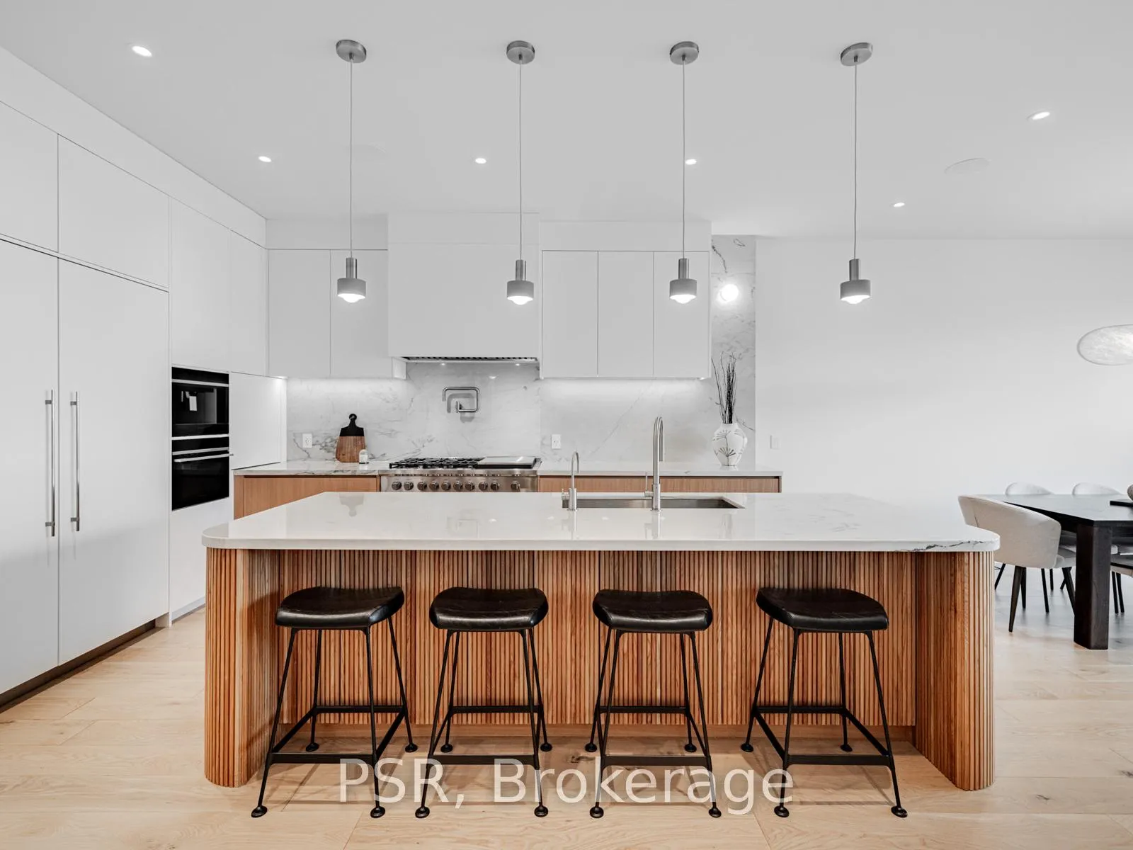 Photo 10 of 86 Chudleigh Avenue, Toronto, Lawrence Park South — HOMEH