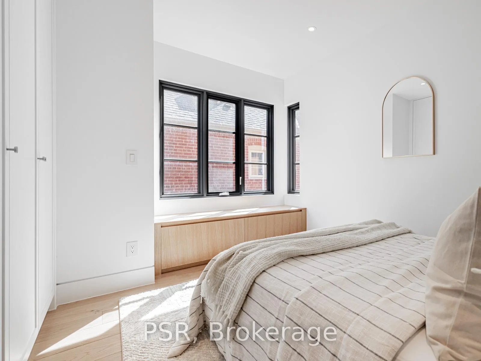 Photo 15 of 86 Chudleigh Avenue, Toronto, Lawrence Park South — HOMEH