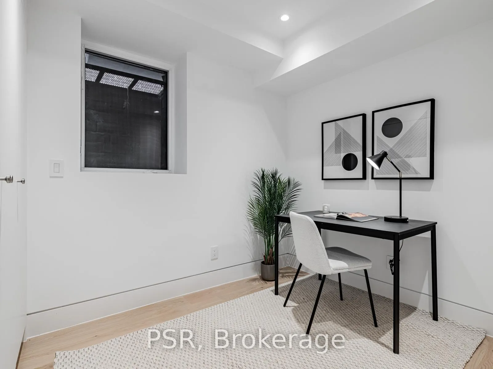 Photo 19 of 86 Chudleigh Avenue, Toronto, Lawrence Park South — HOMEH