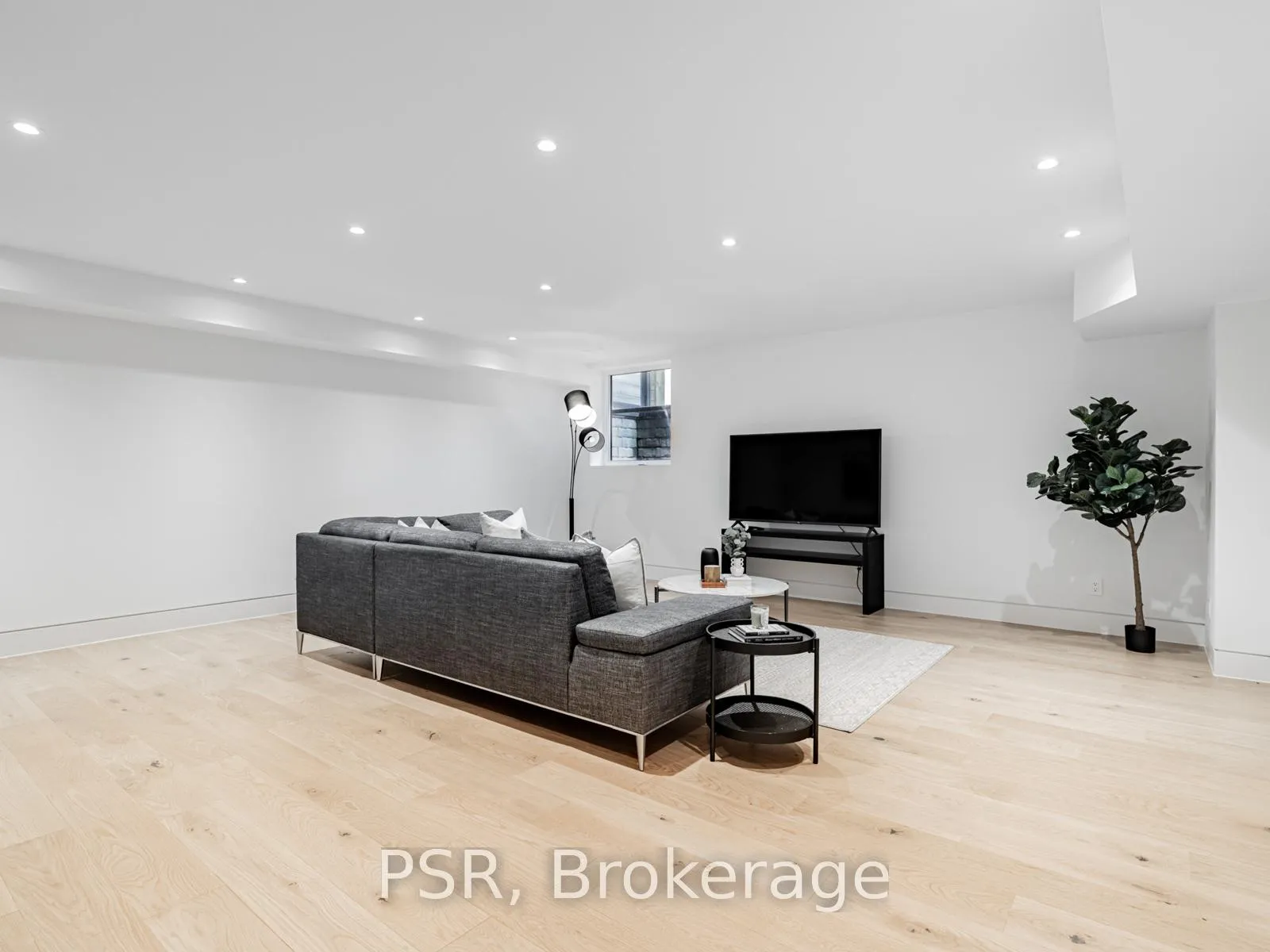 Photo 20 of 86 Chudleigh Avenue, Toronto, Lawrence Park South — HOMEH