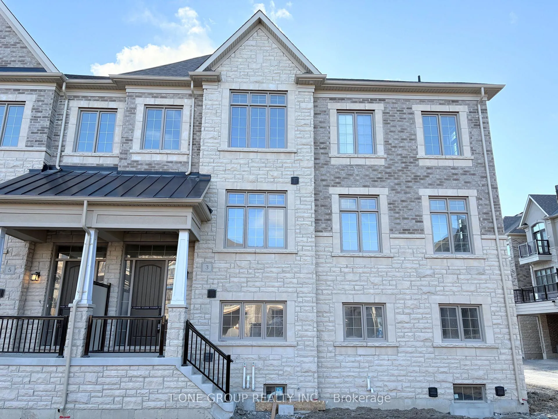 Front of 3 Silvermills Lane