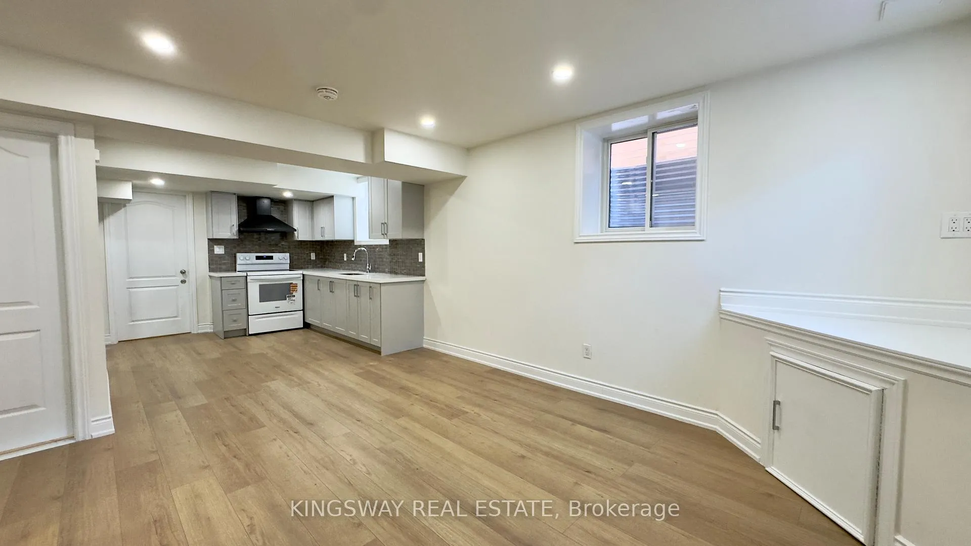 Photo 3 of Unit Basement, 329 Blinco Terrace, Milton, Clarke — HOMEH