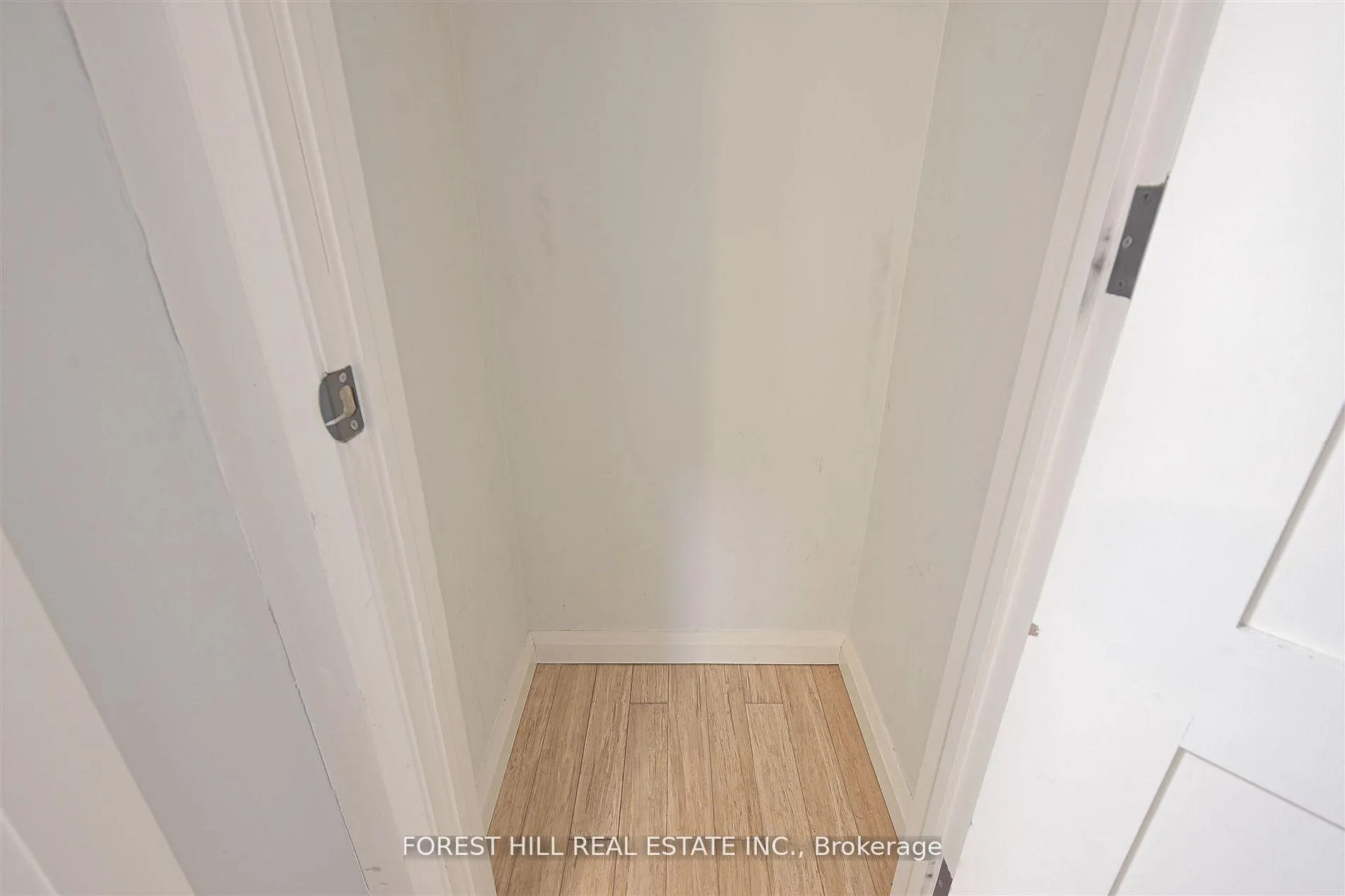 Photo 18 of Unit B, 345 Walmer Road, Toronto, Casa Loma — HOMEH