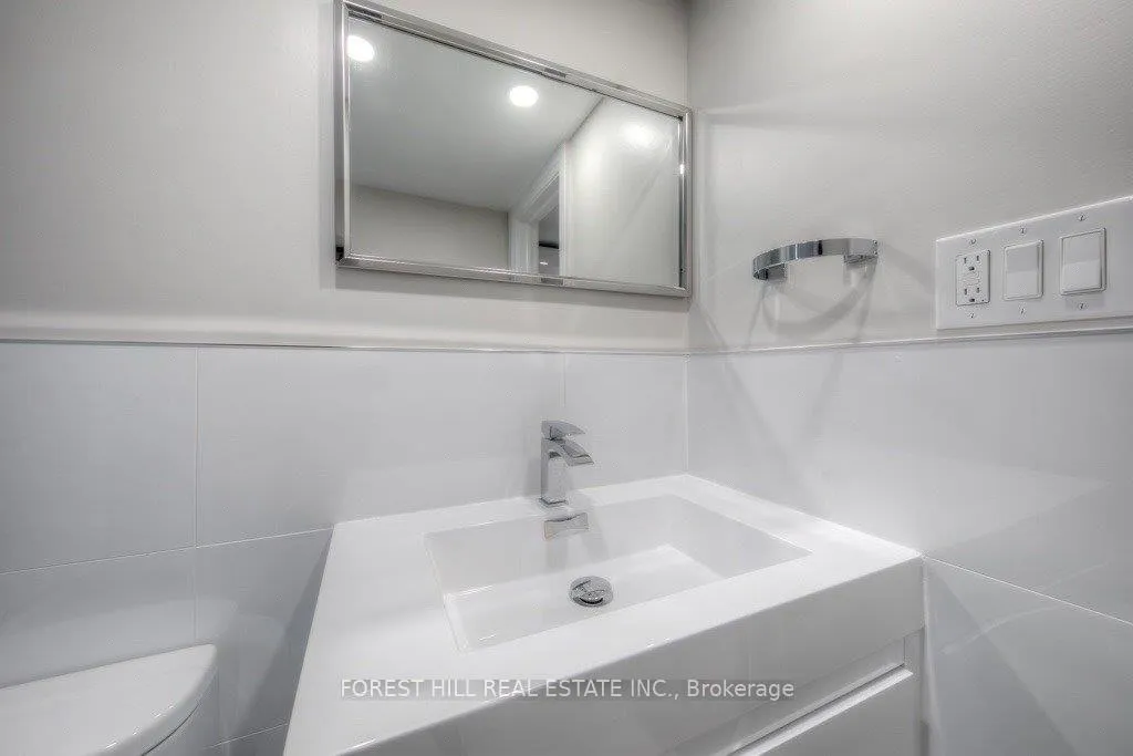 Photo 11 of Unit #3, 1747 Bathurst Street, Toronto, Forest Hill South — HOMEH